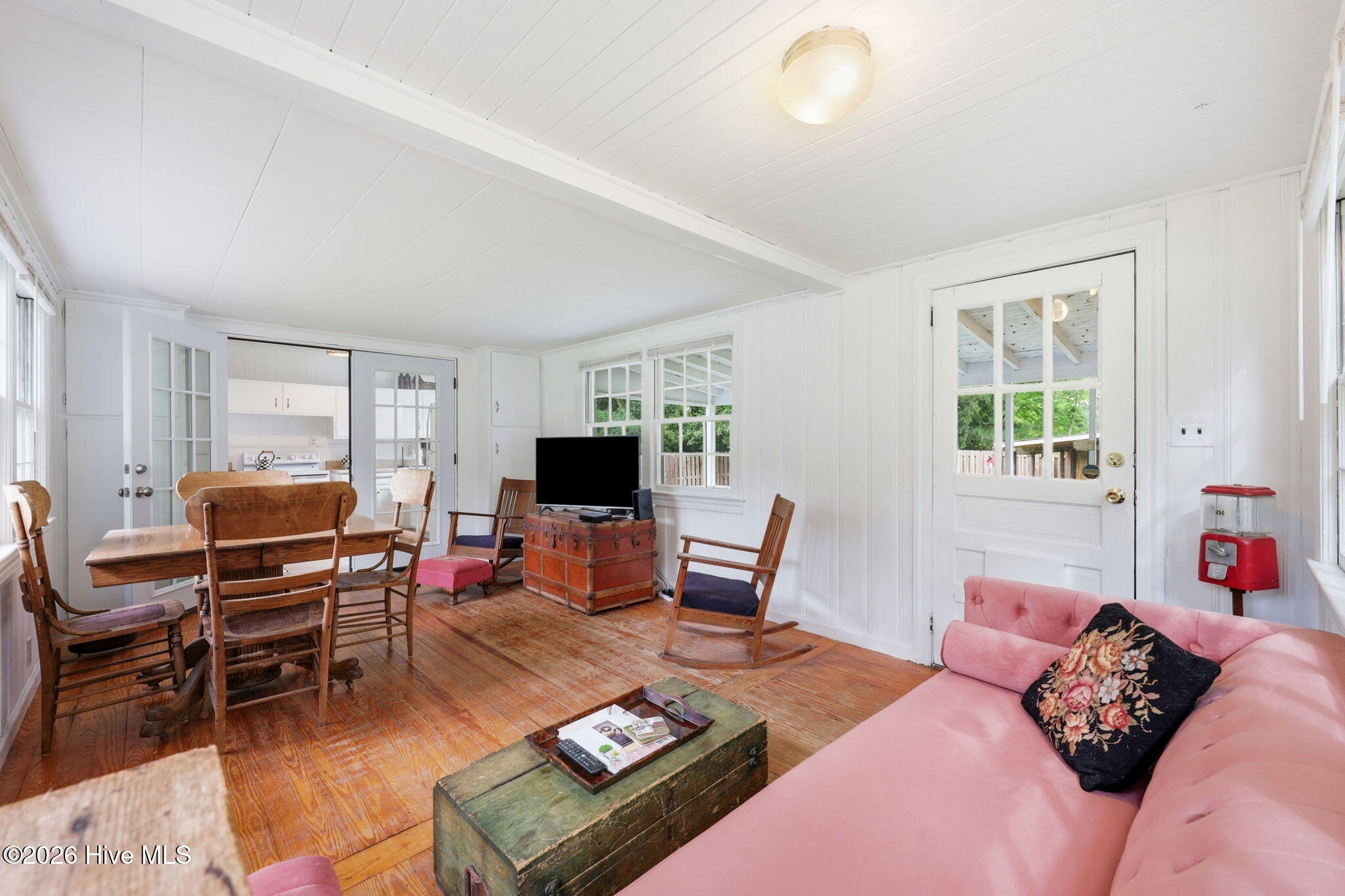 609 Jacksonville Highway Property Photo 12