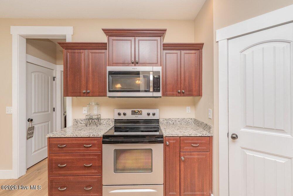 344 Foxchase Circle Property Photo 21