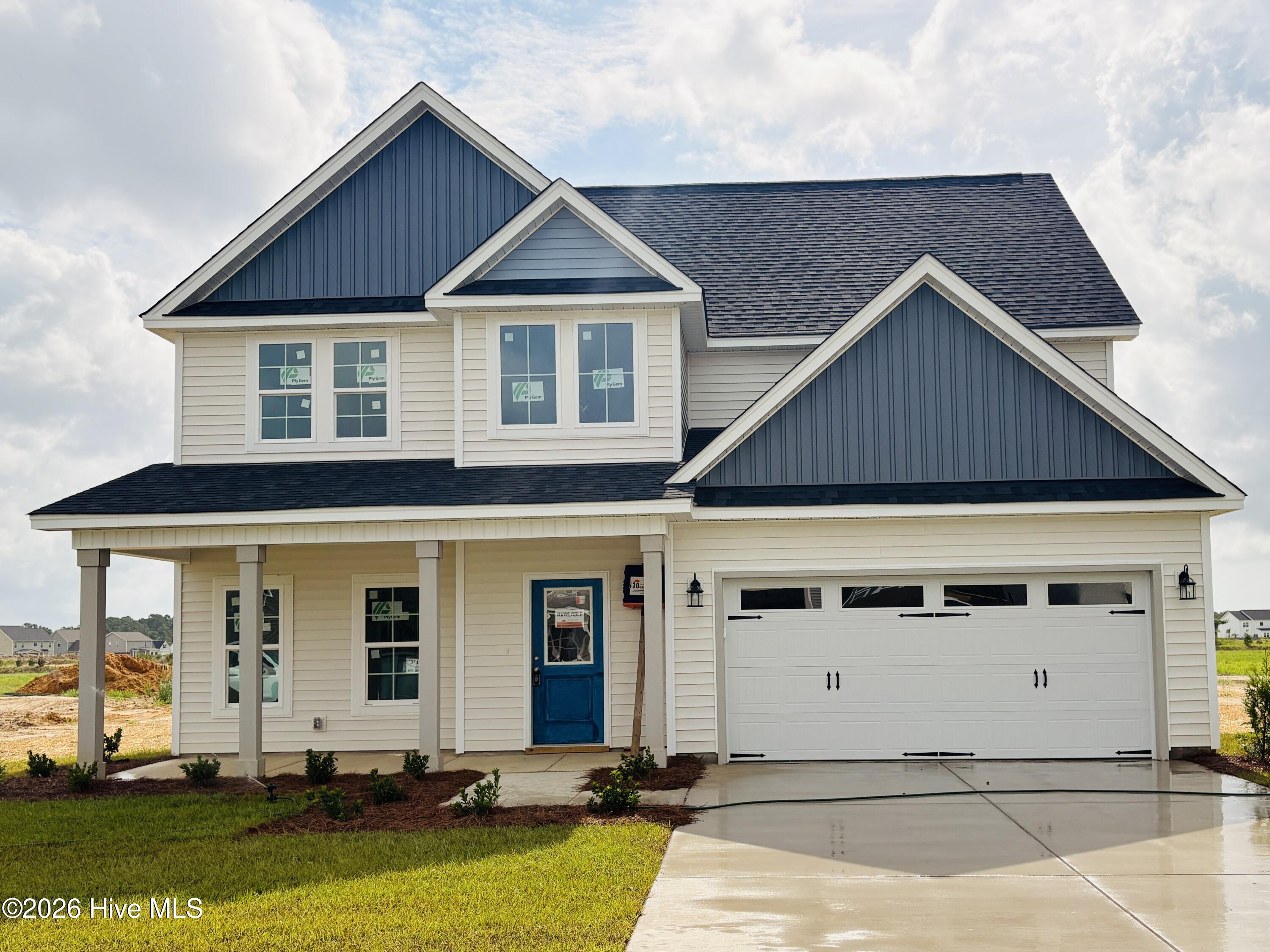 821 Tupelo Tree Drive Property Photo 1