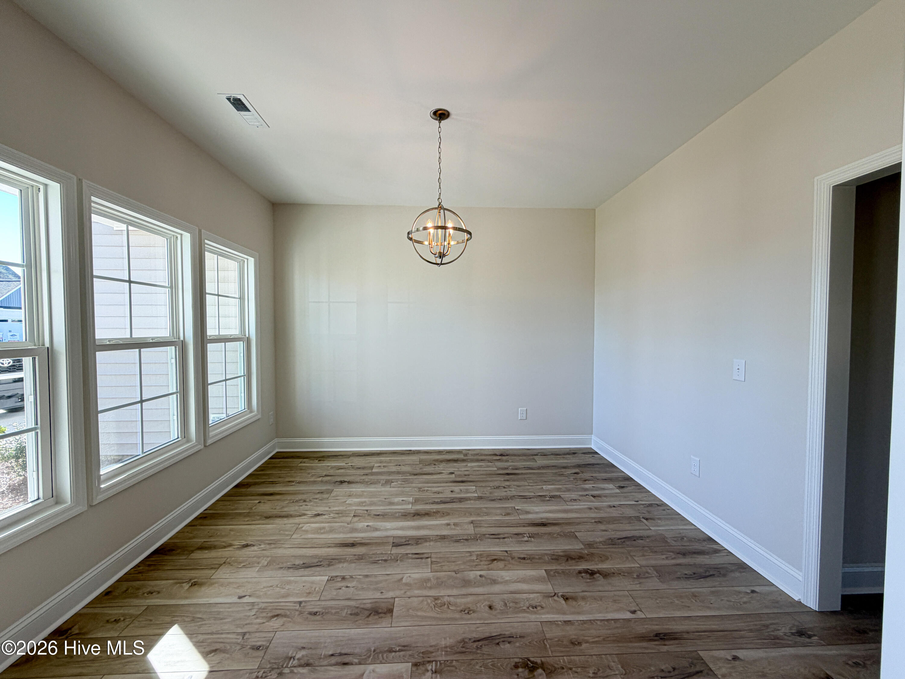 816 Tupelo Tree Drive Property Photo 5