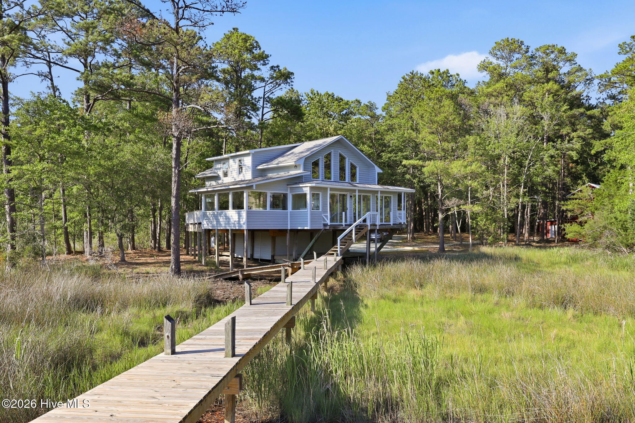 954 Fork Point Road Property Photo 9