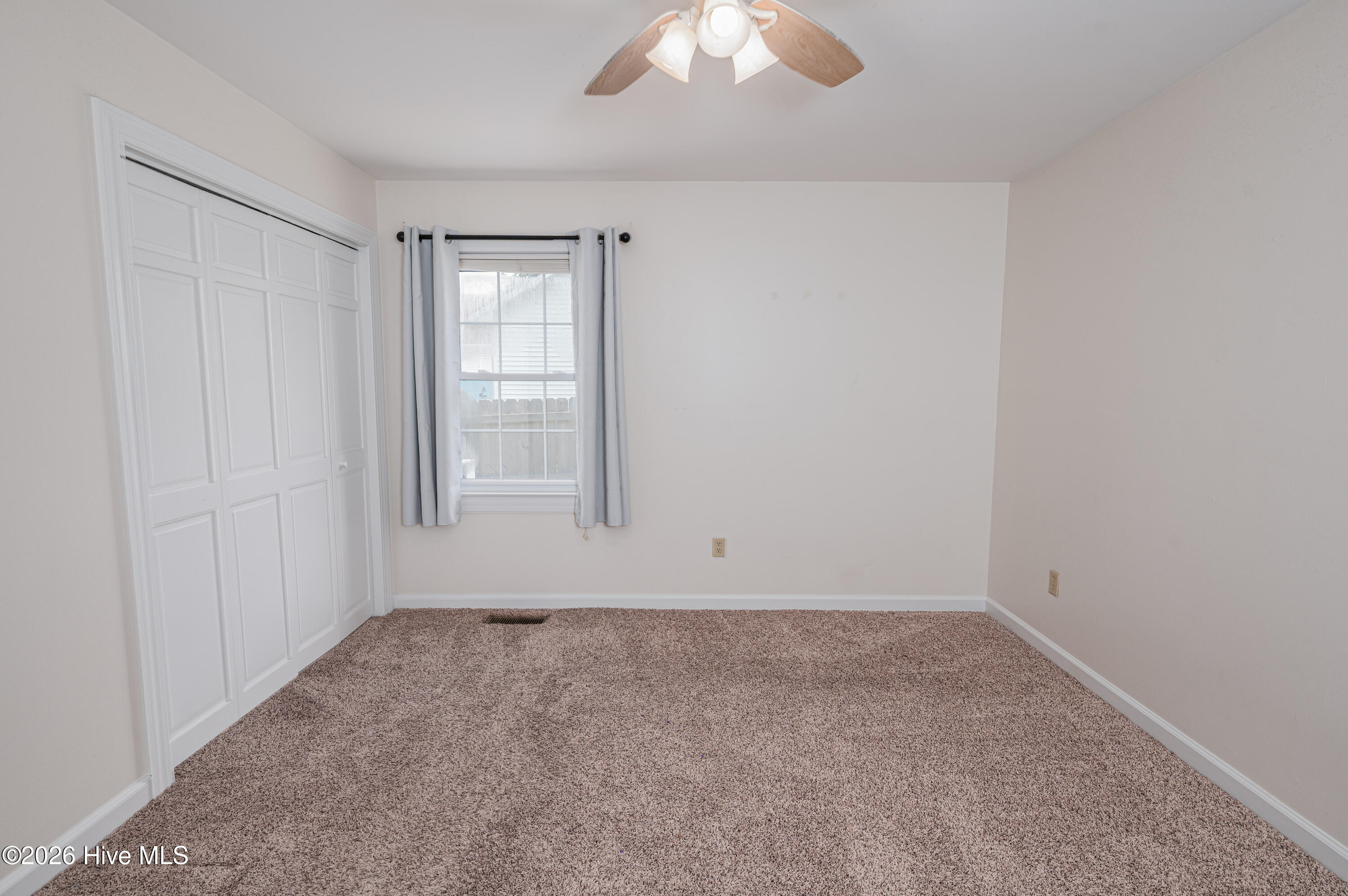104 Dorchester Lane Property Photo 15