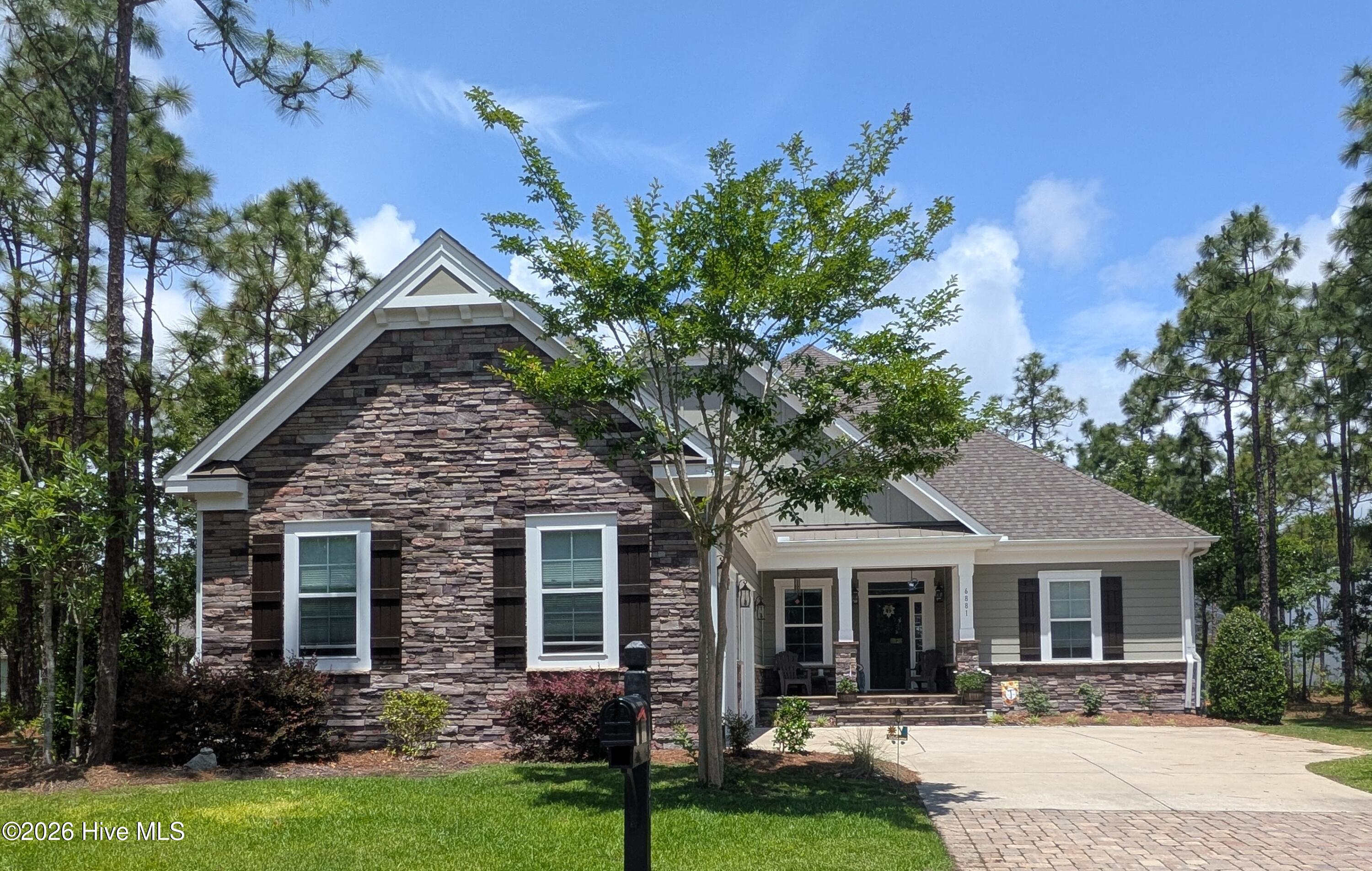 6881 Beckman Circle Sw Property Photo 1