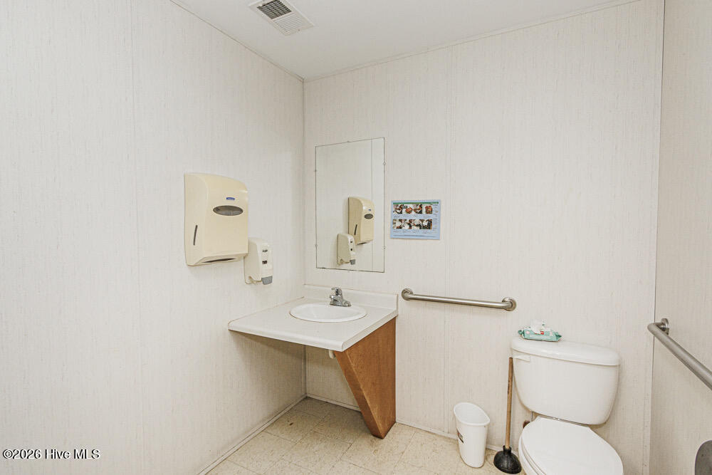 2070 S 1st Street Property Photo 53