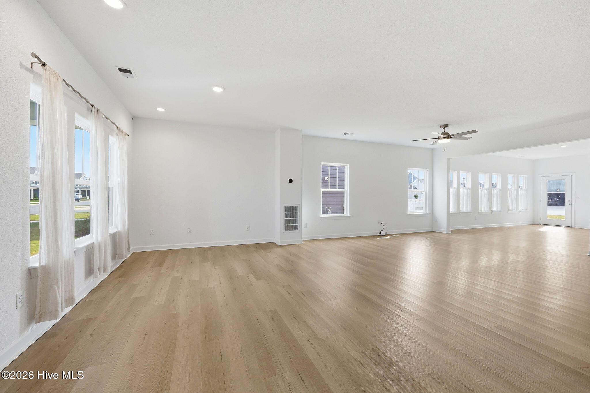 208 Ryker Road E Property Photo 4