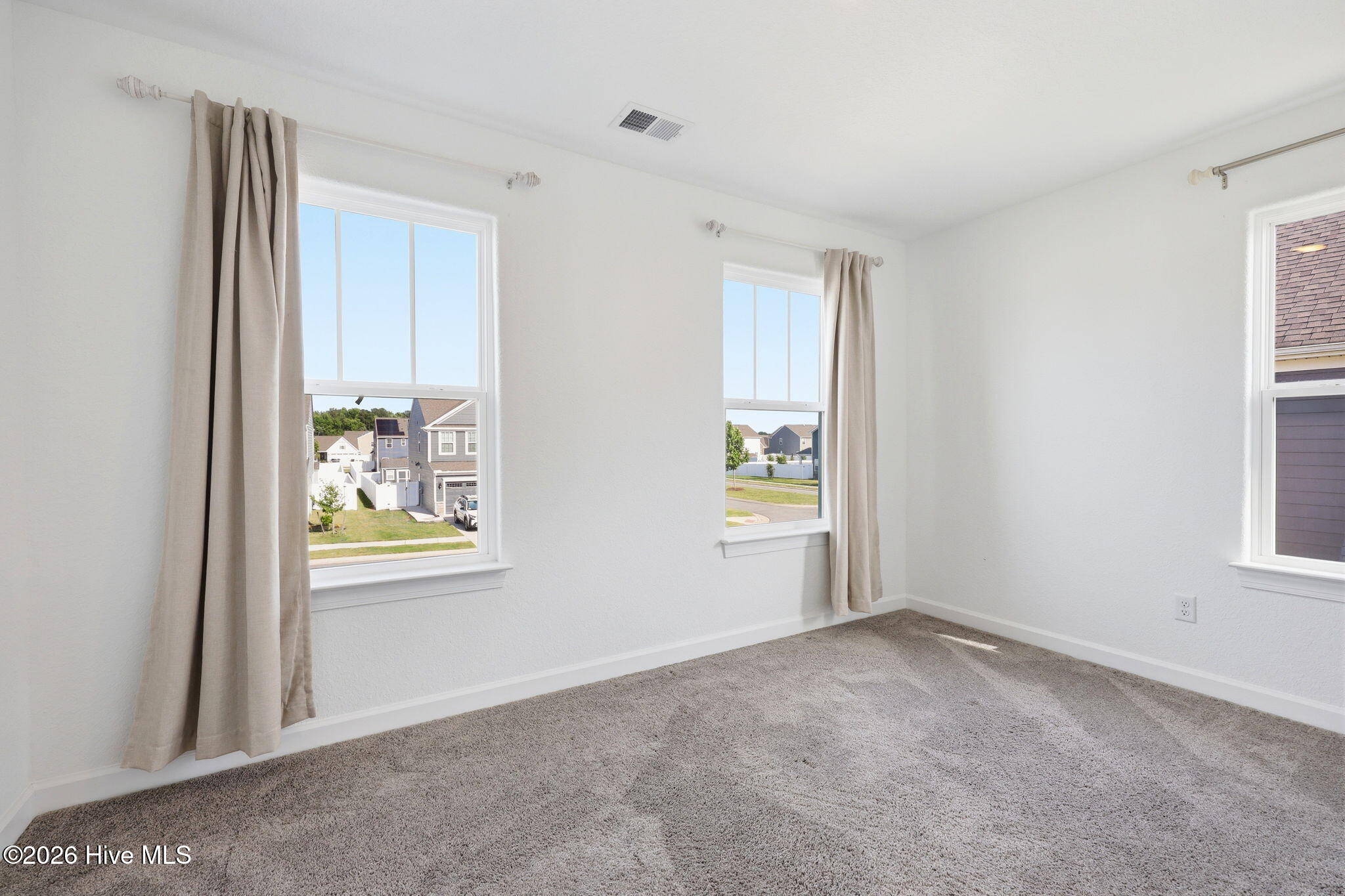 208 Ryker Road E Property Photo 21
