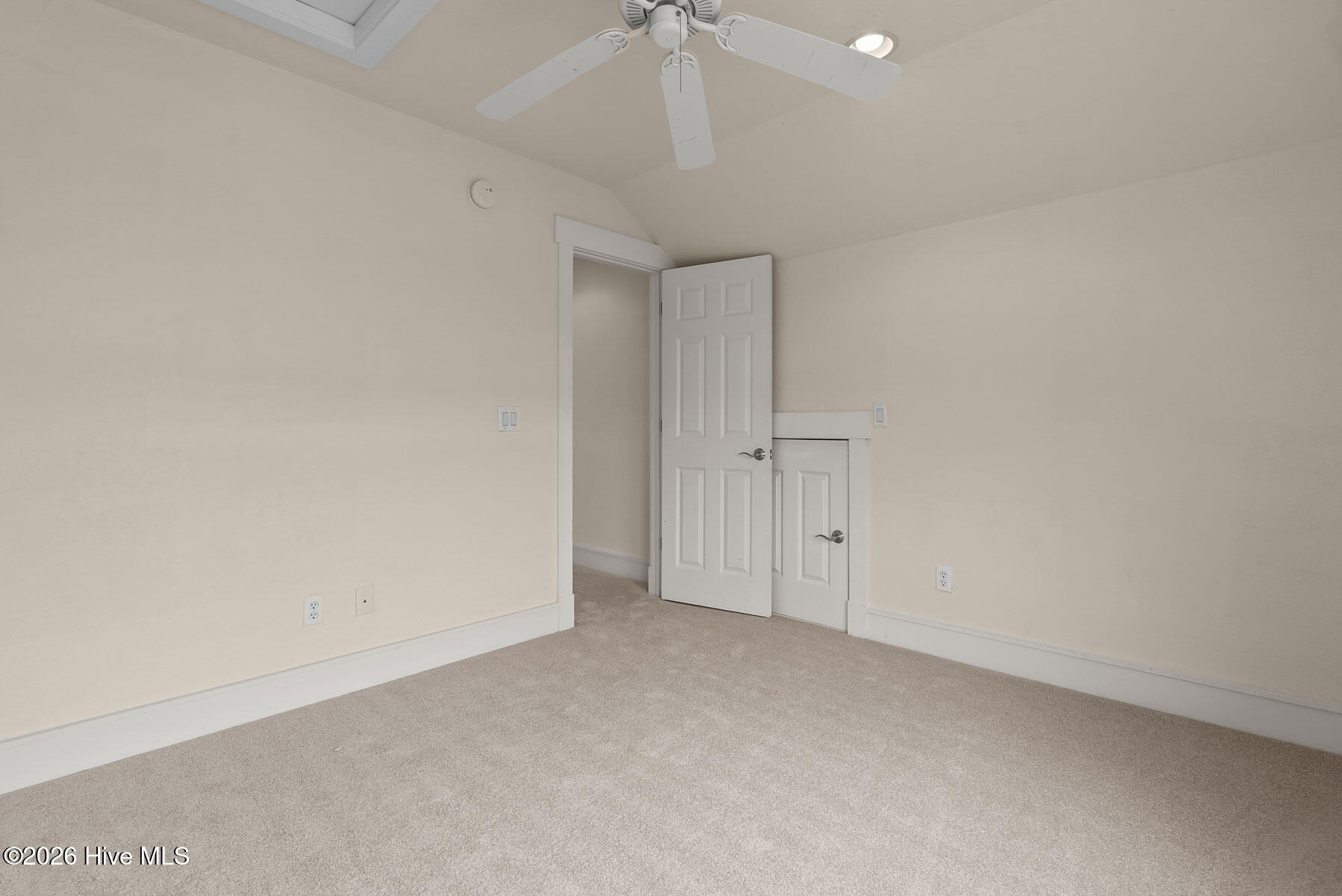 110 N Compass Drive Property Photo 36