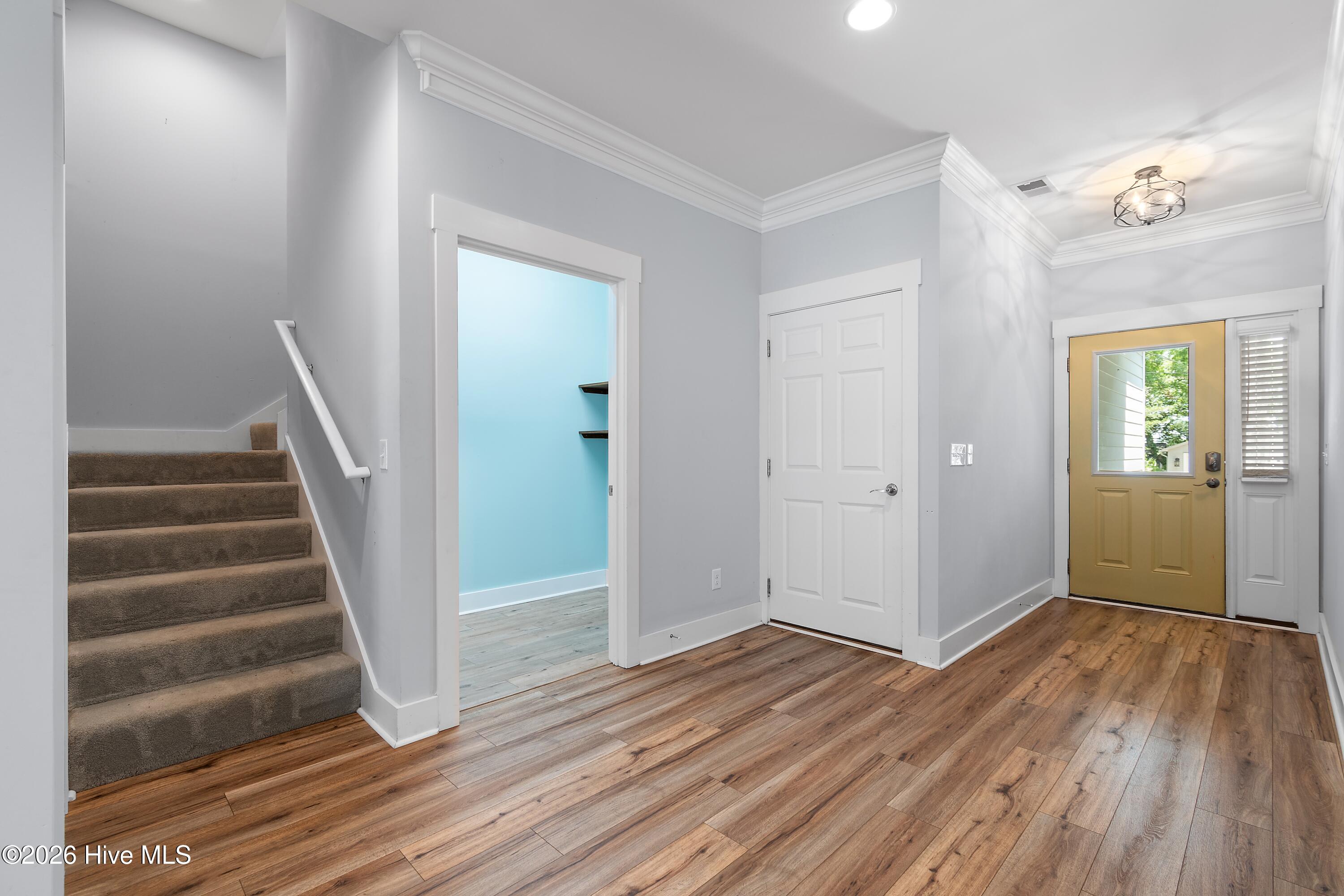 444 Lake Shore Drive Property Photo 4
