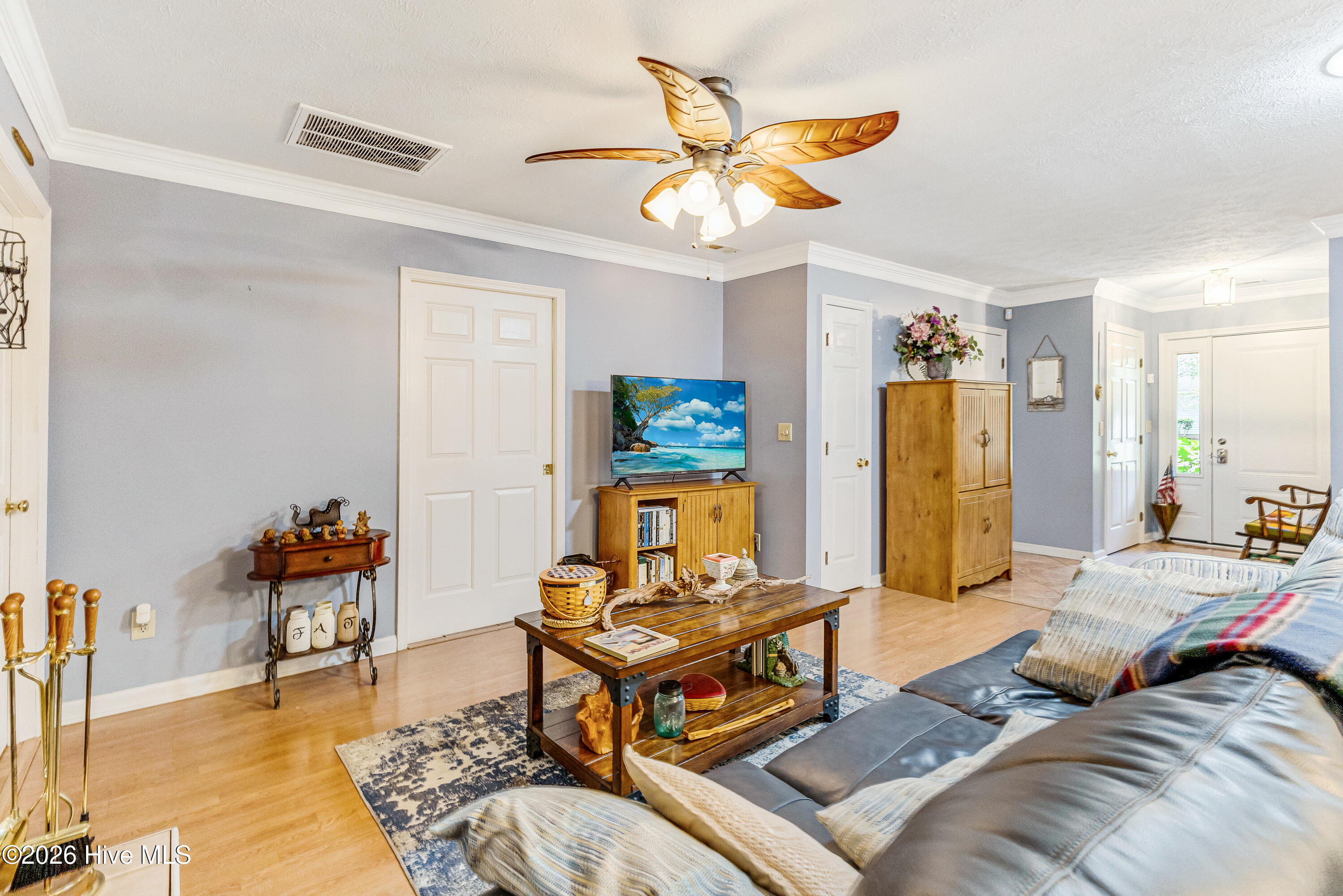 5 Topsail Court Property Photo 8