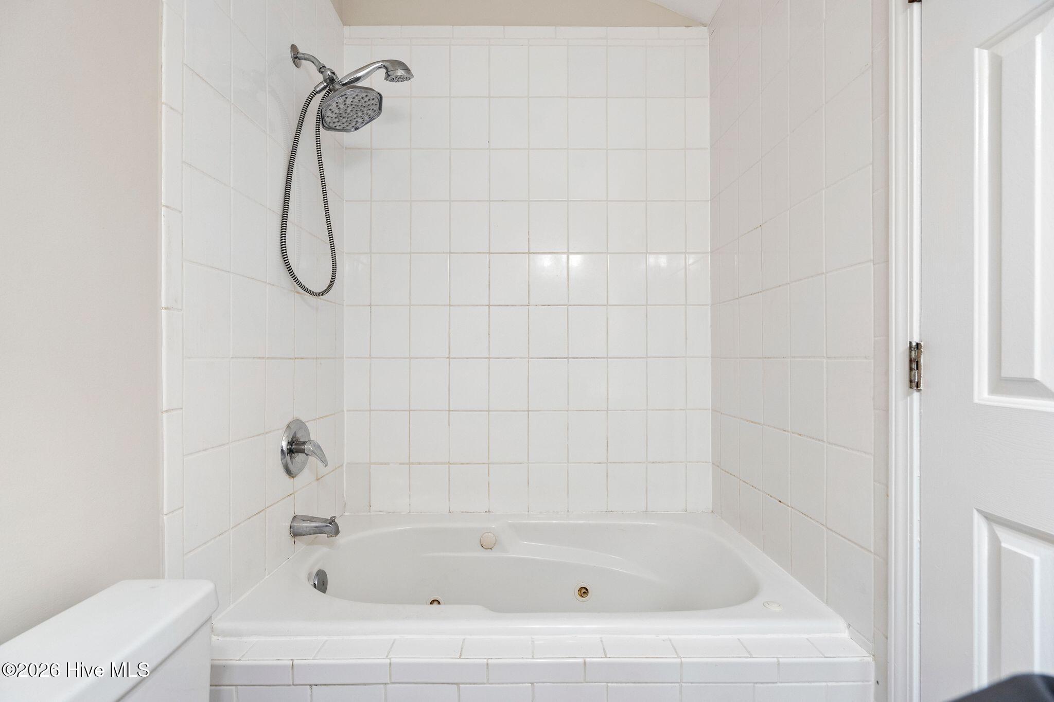 3011 Lauren Place Drive Apt 106 Property Photo 26