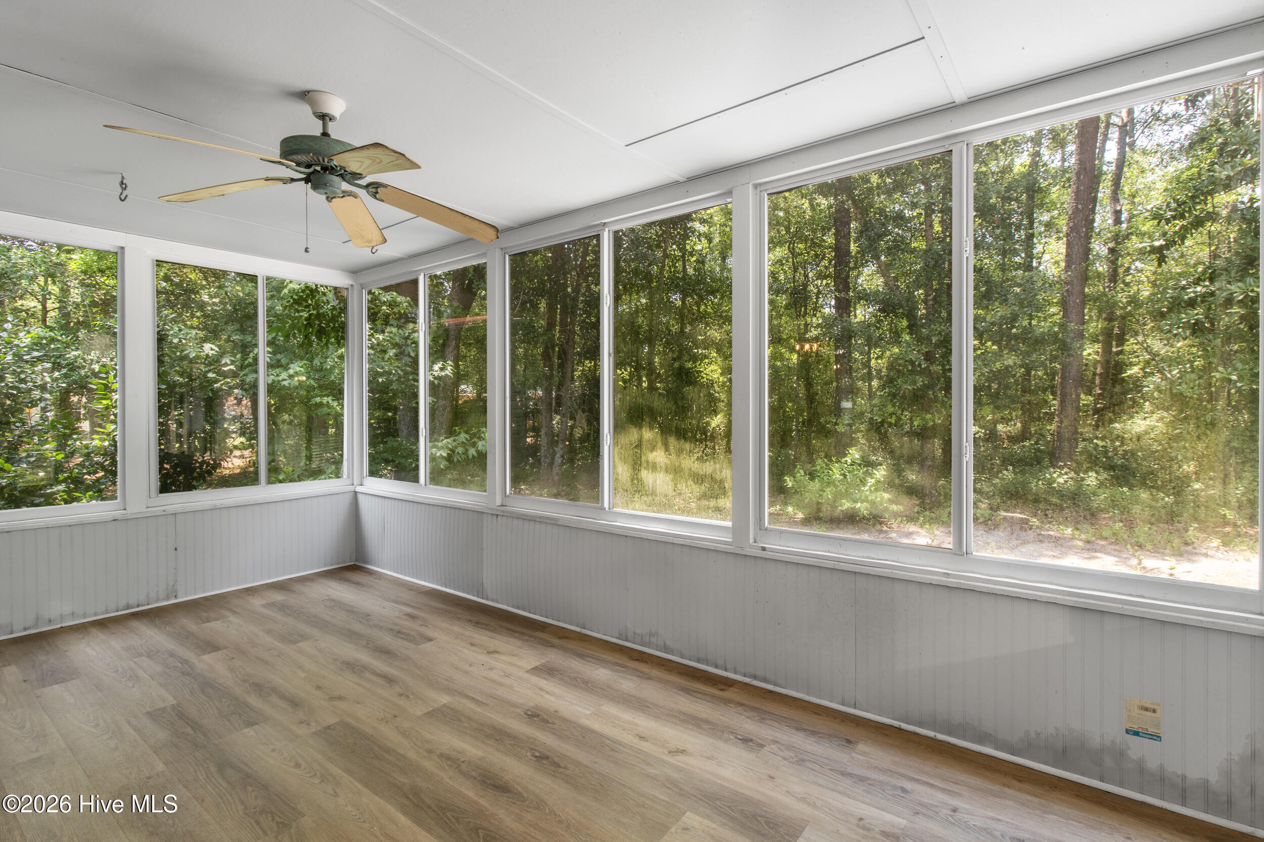 180 Quails Cove Property Photo 38