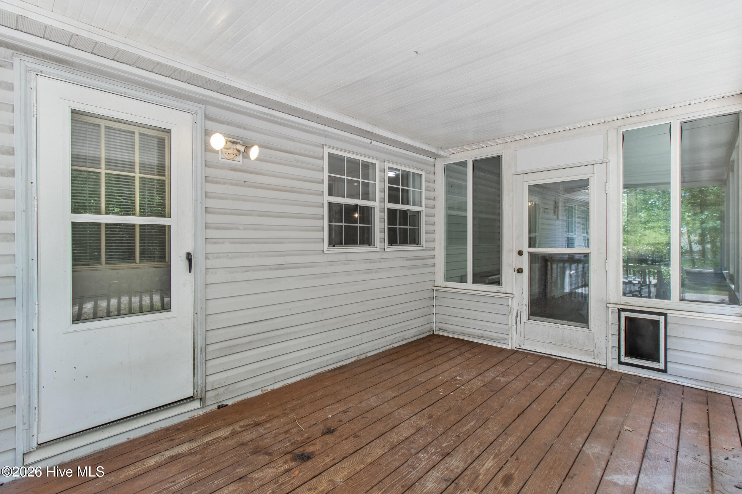 180 Quails Cove Property Photo 40