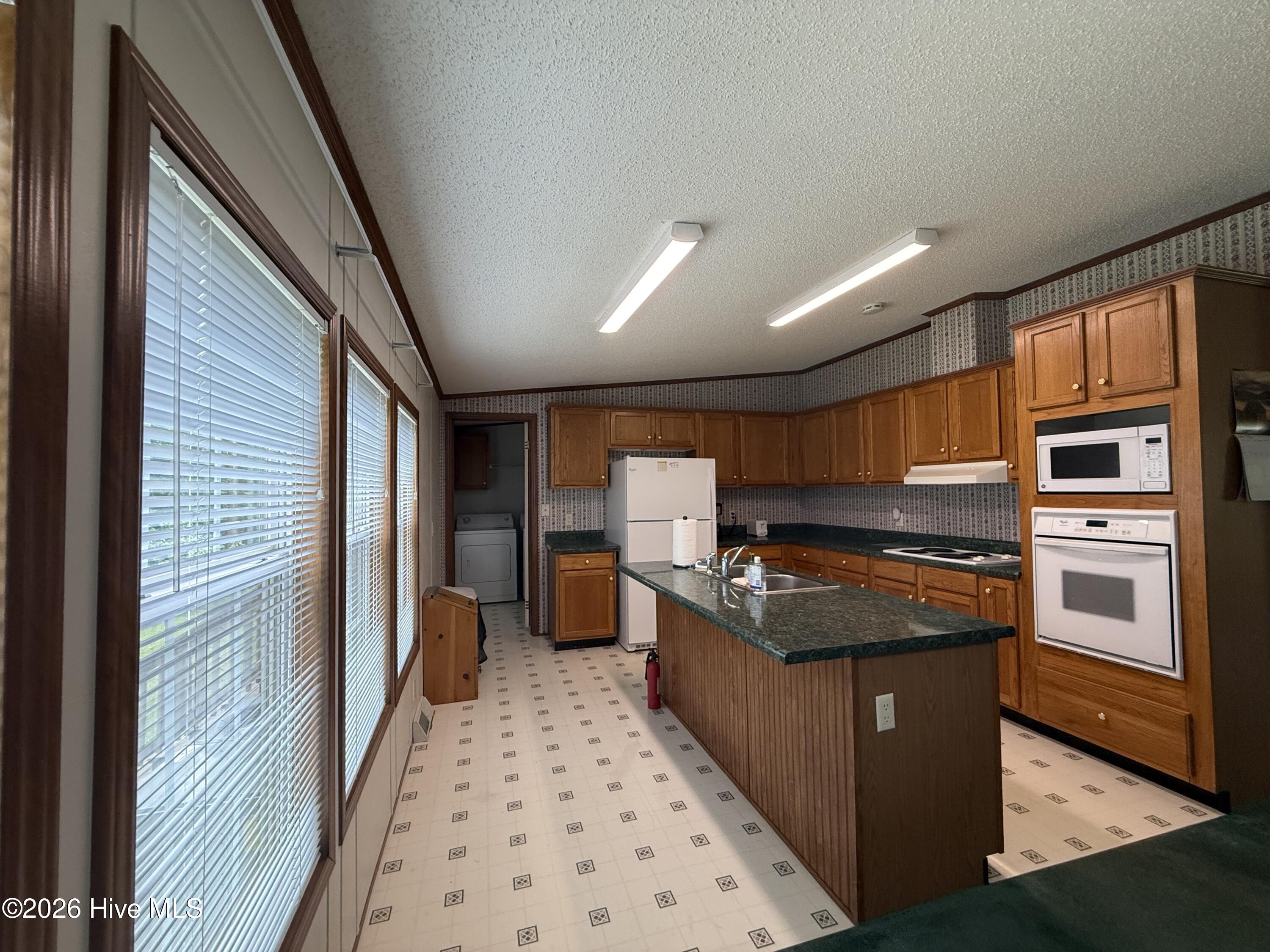 3879 E White Oak Road Property Photo 9