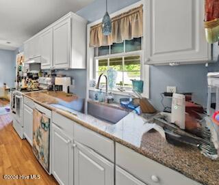 9328 Doris Drive Property Photo 7