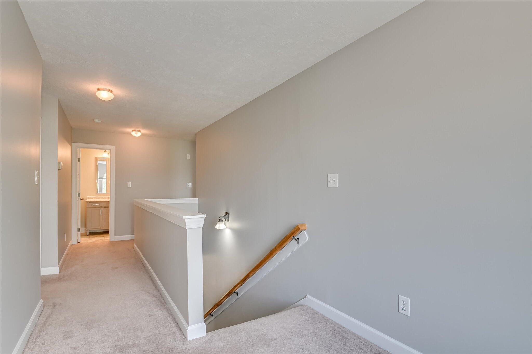 158 Kenilworth Drive Property Photo 33