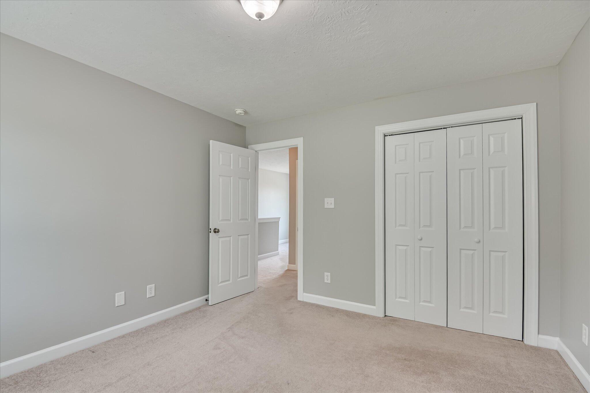 158 Kenilworth Drive Property Photo 37