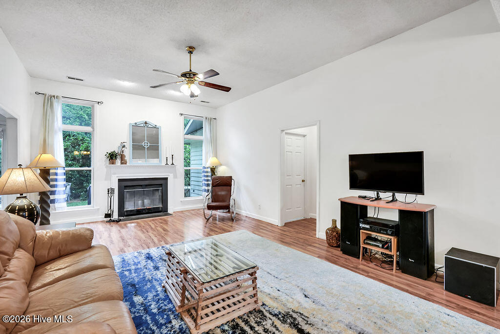 3032 Weatherby Court Property Photo 9