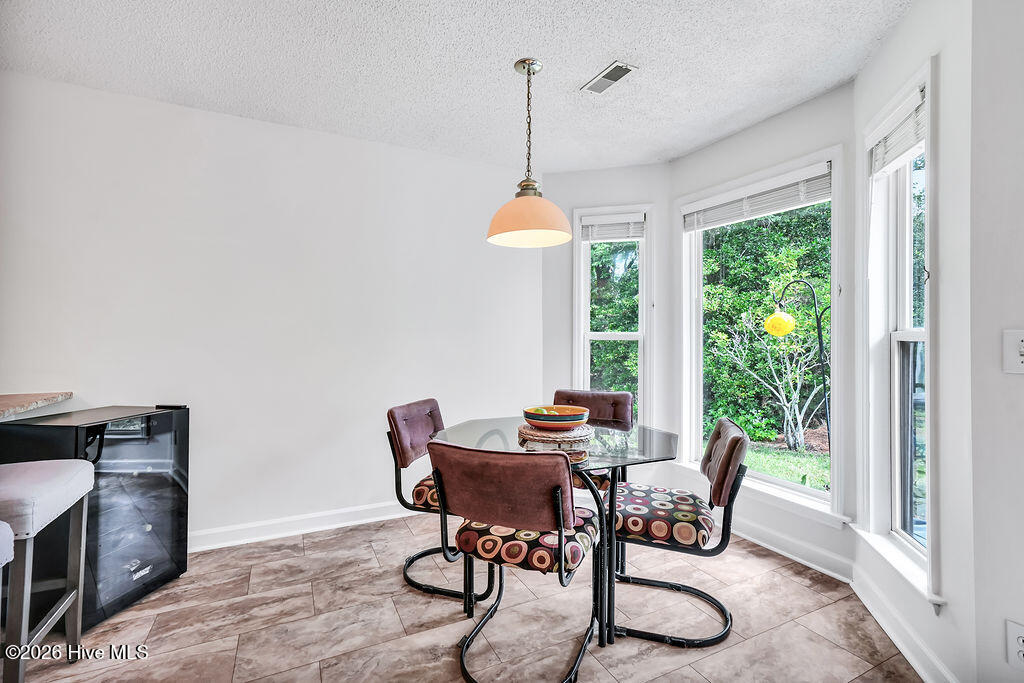 3032 Weatherby Court Property Photo 12