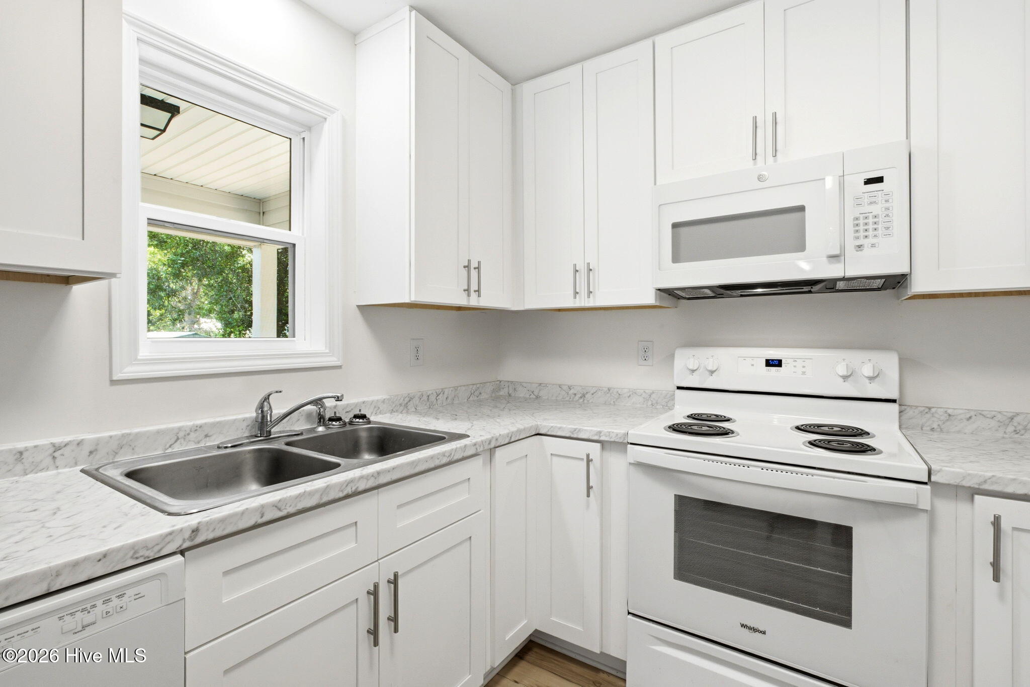 111 Ne 20th Street Property Photo 11