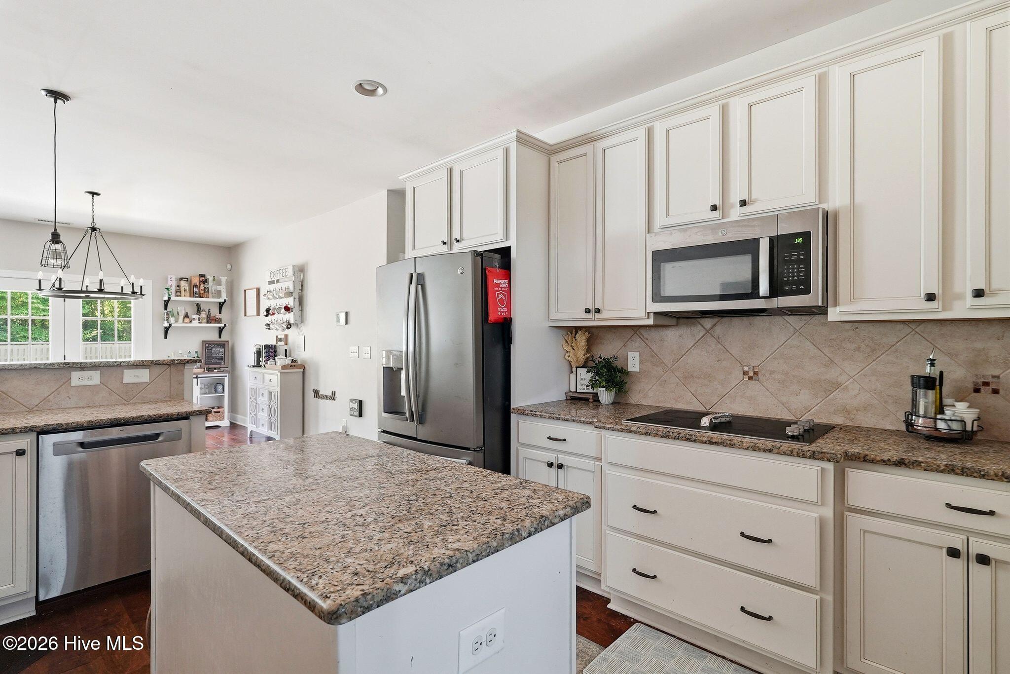 207 Brightleaf Drive Property Photo 10
