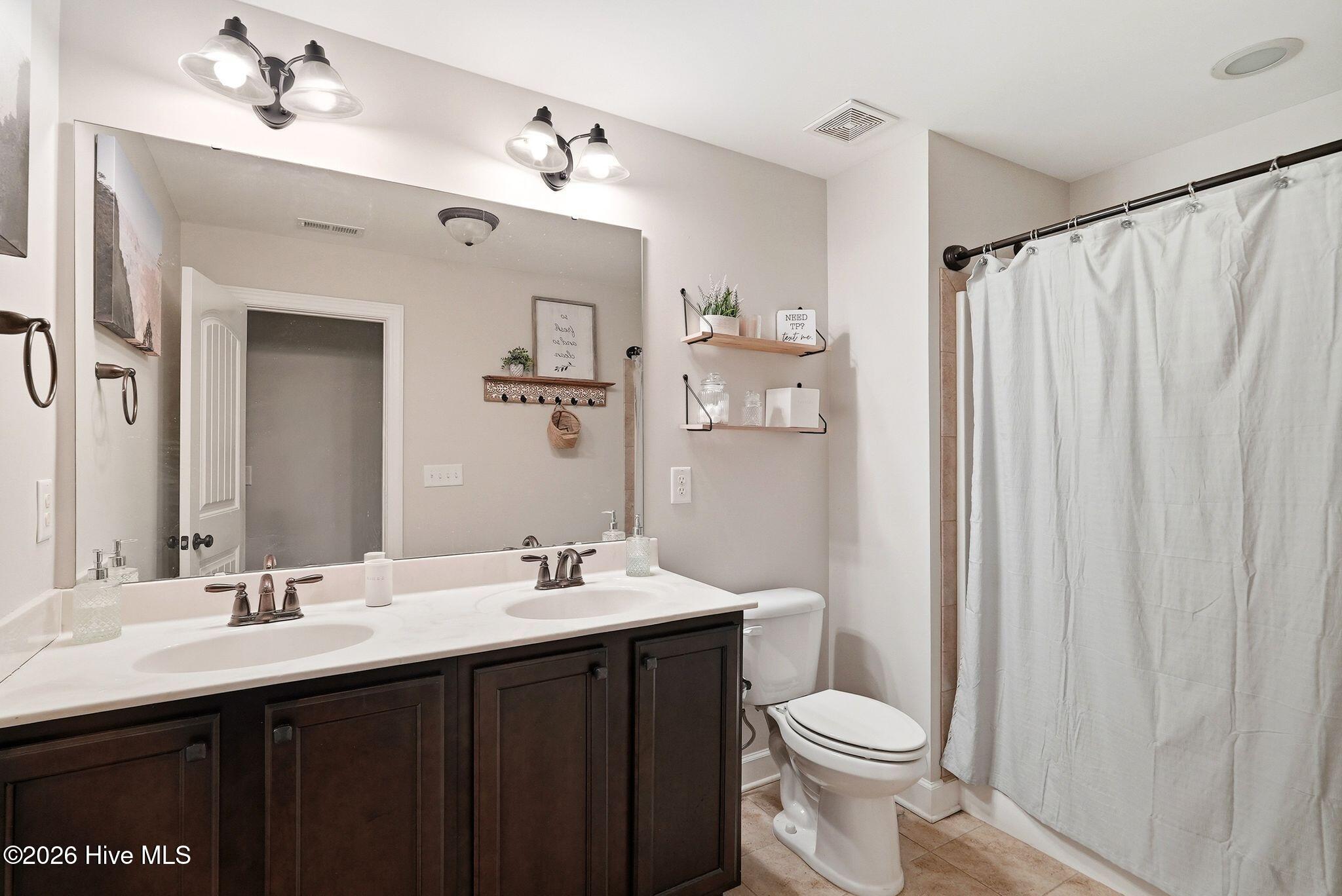207 Brightleaf Drive Property Photo 32