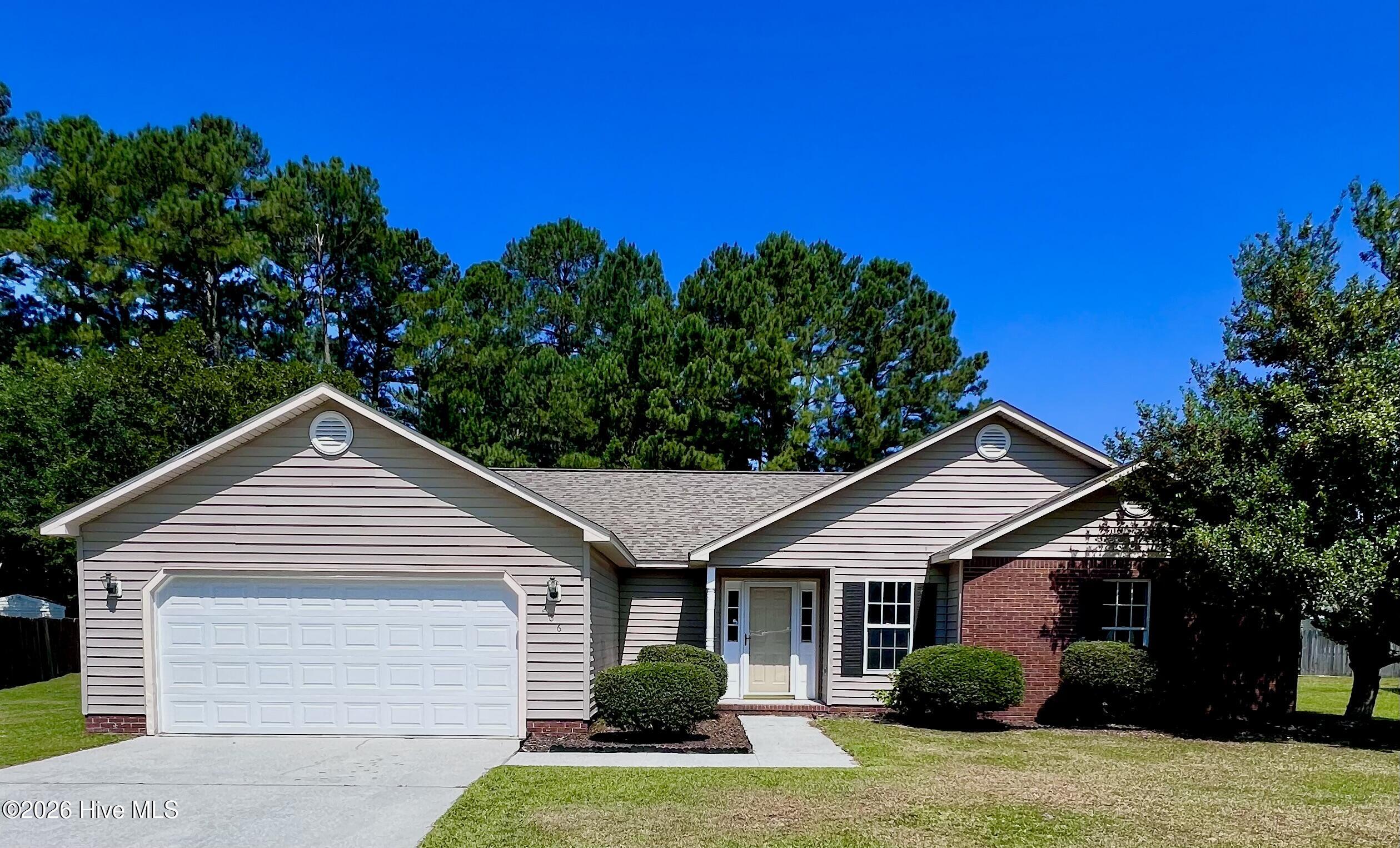 206 Rosewood Circle Property Photo 1