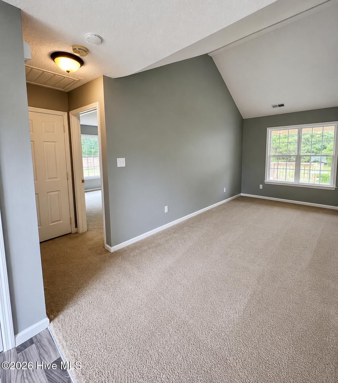 206 Rosewood Circle Property Photo 4