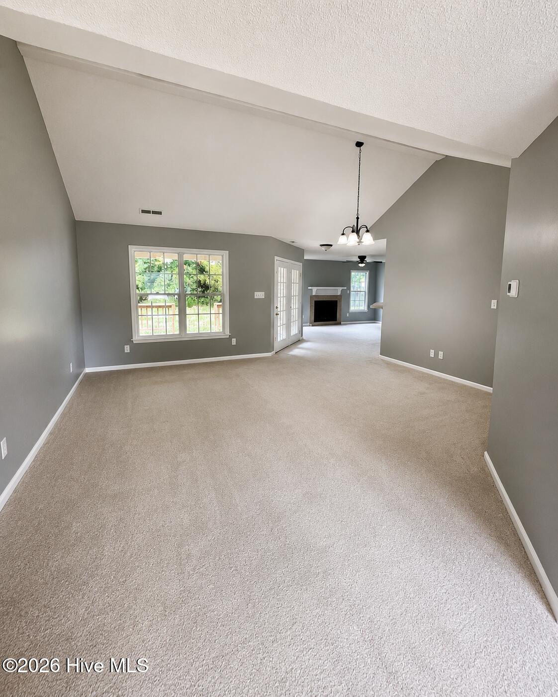 206 Rosewood Circle Property Photo 5