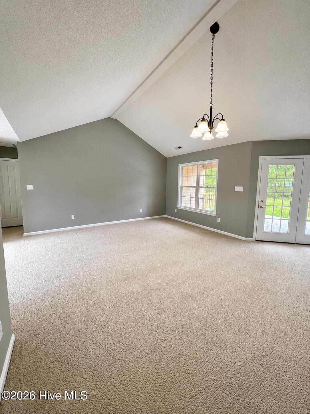 206 Rosewood Circle Property Photo 6