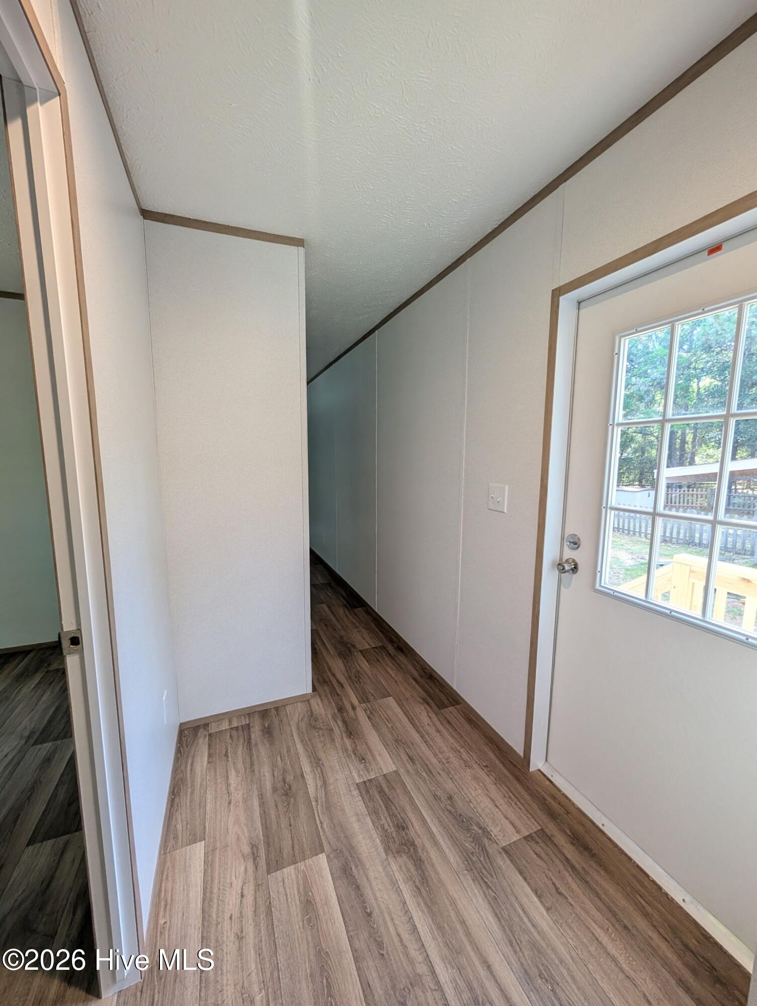 3527 Tarpon Court Se Property Photo 13