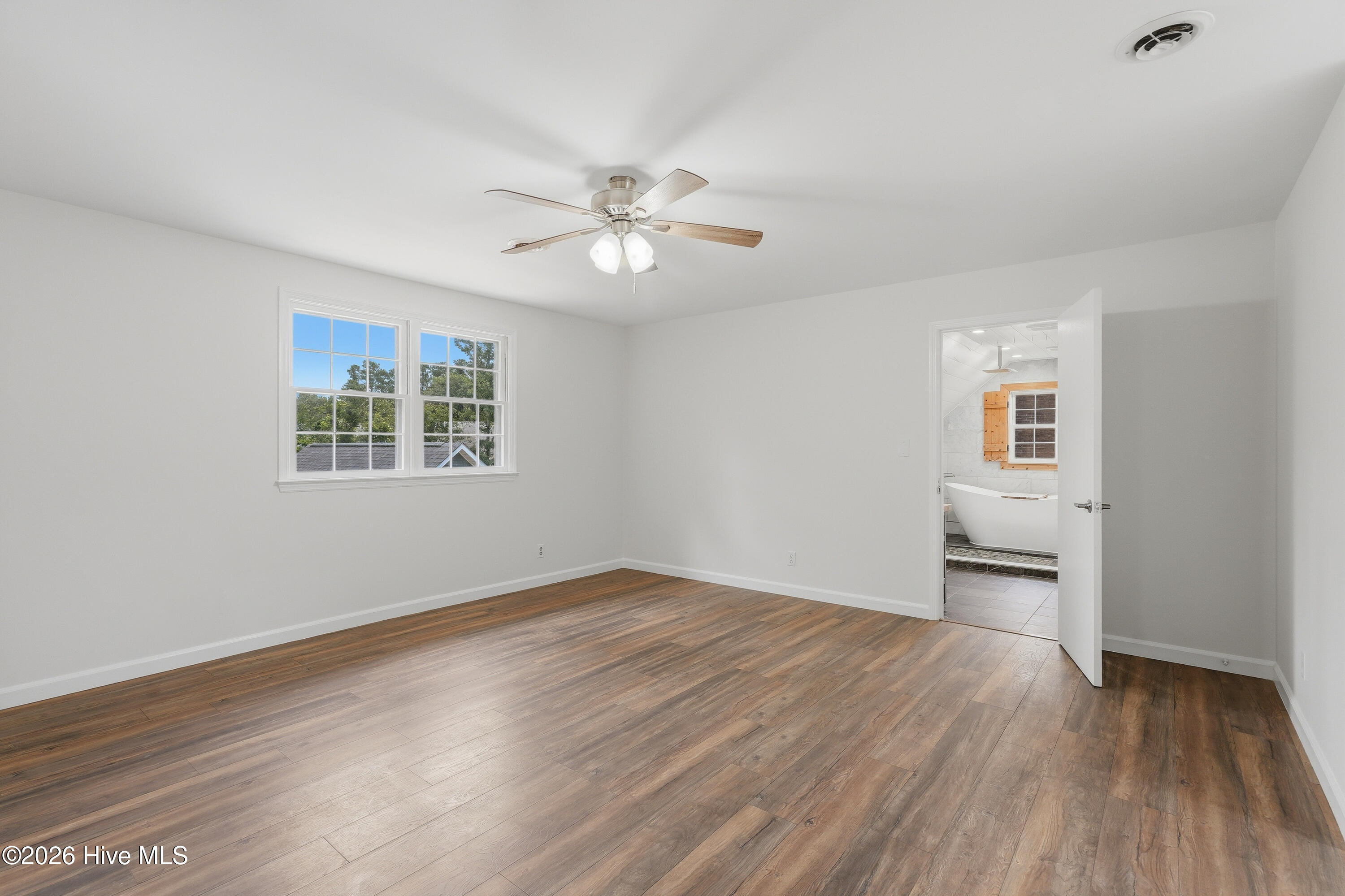 118 Lionel Avenue Property Photo 25