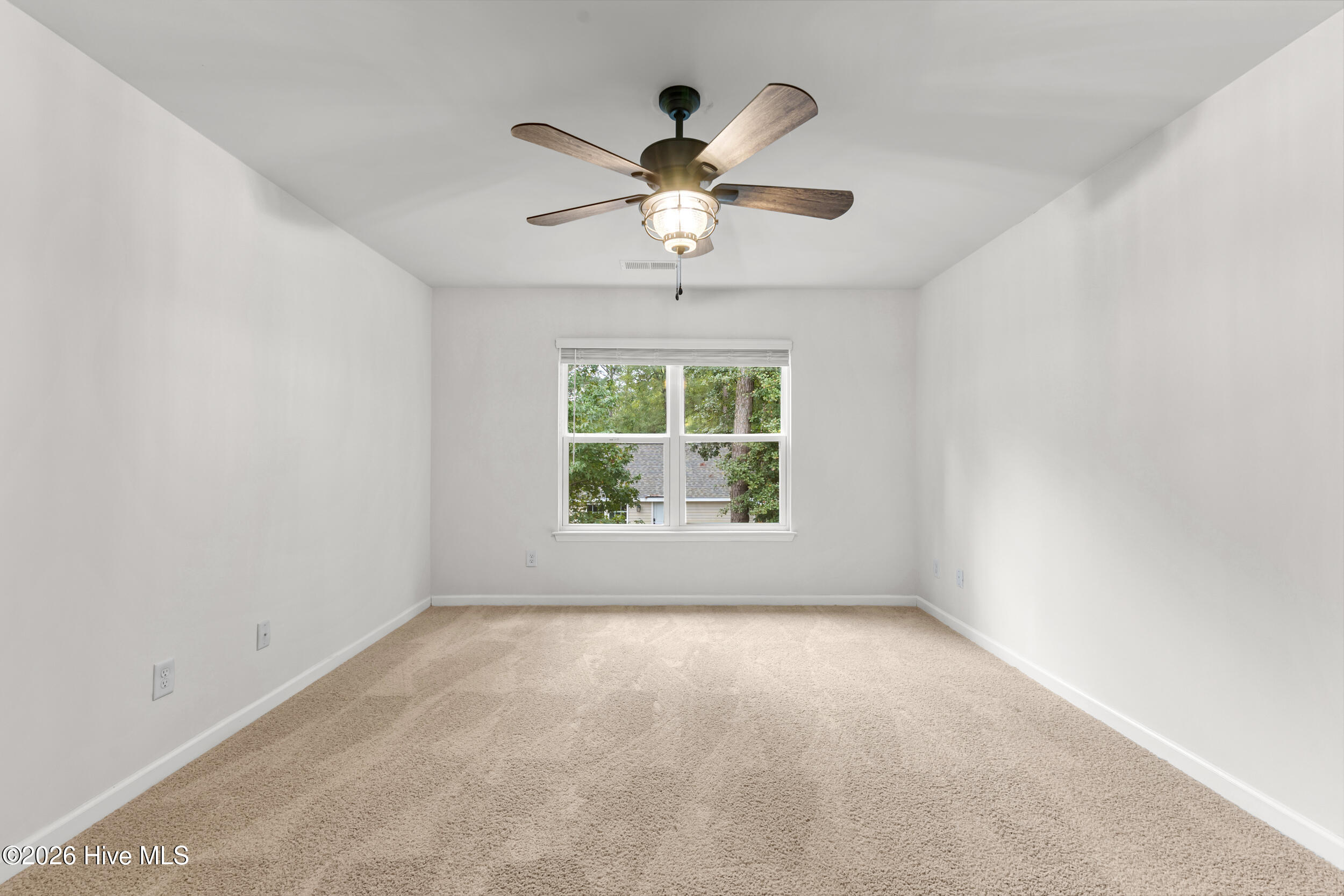 9363 Vineyard Grove Lane Ne Property Photo 13
