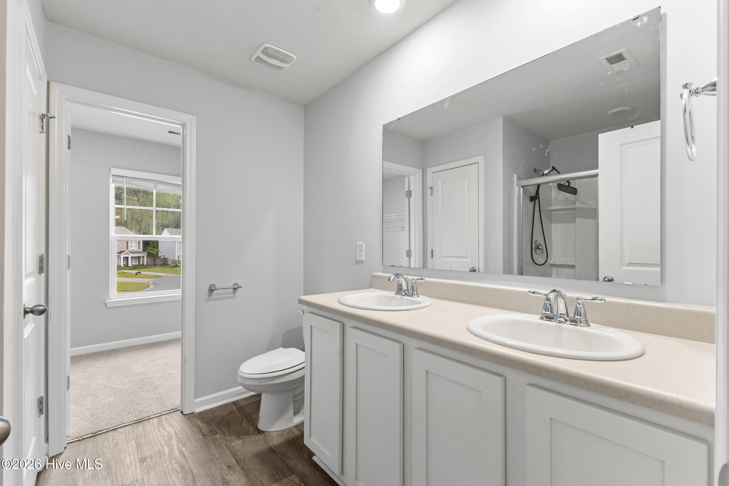9363 Vineyard Grove Lane Ne Property Photo 17