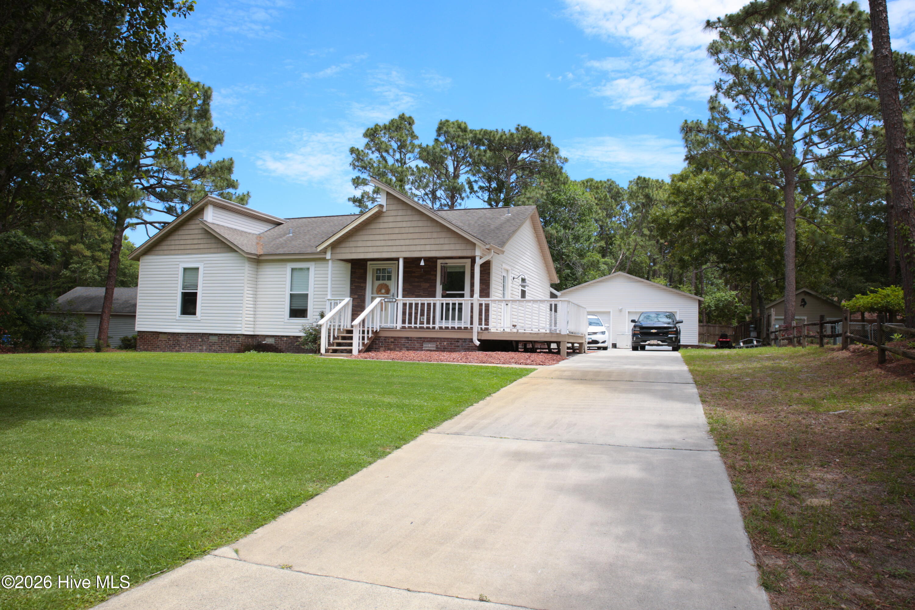 1010 Haymarket Lane Property Photo 2