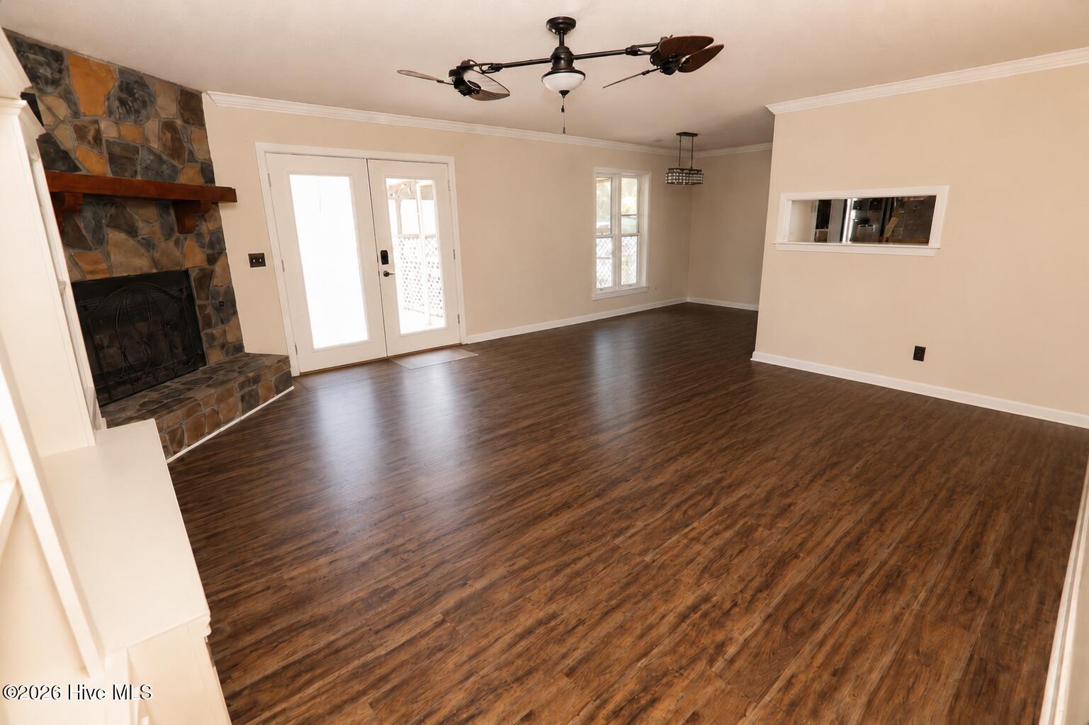 1010 Haymarket Lane Property Photo 20