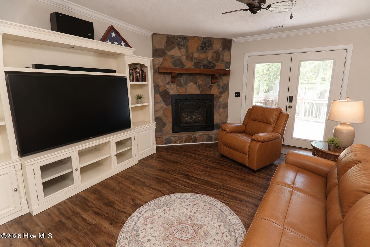 1010 Haymarket Lane Property Photo 21