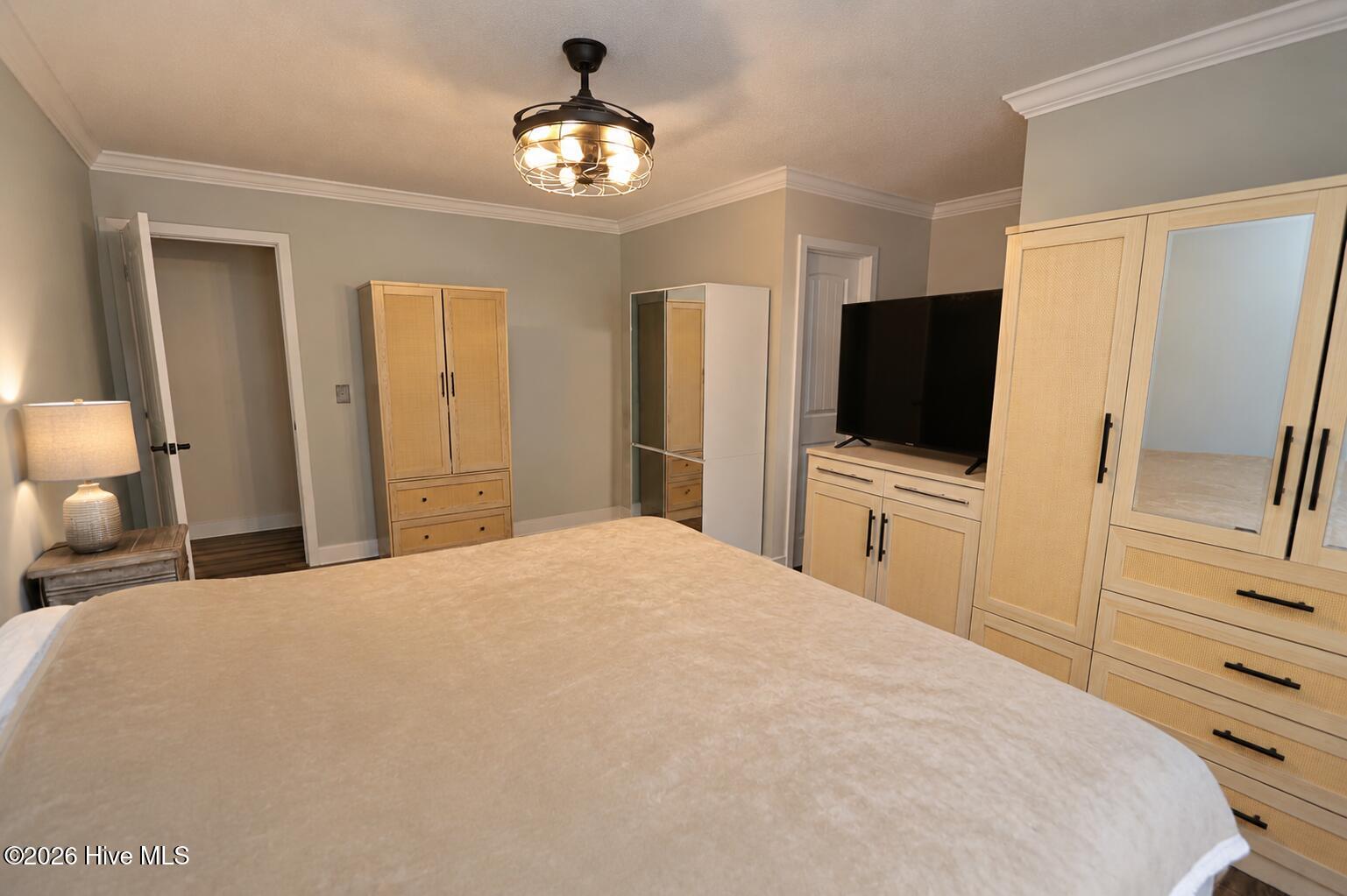1010 Haymarket Lane Property Photo 24