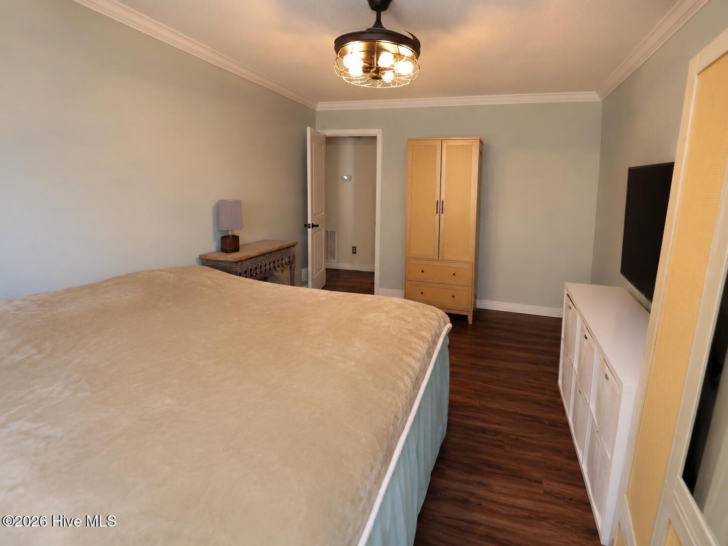 1010 Haymarket Lane Property Photo 25