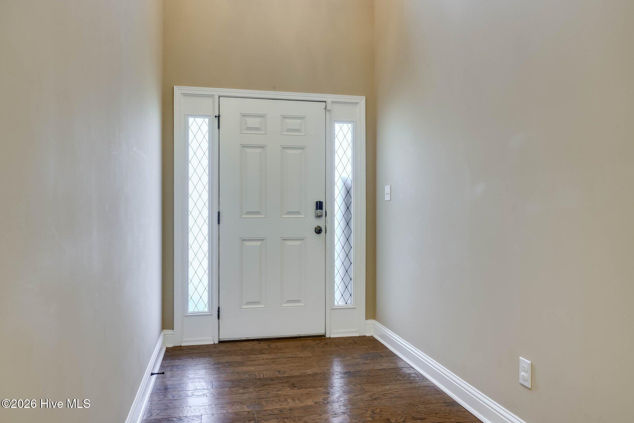 250 Wentworth Place Property Photo 6