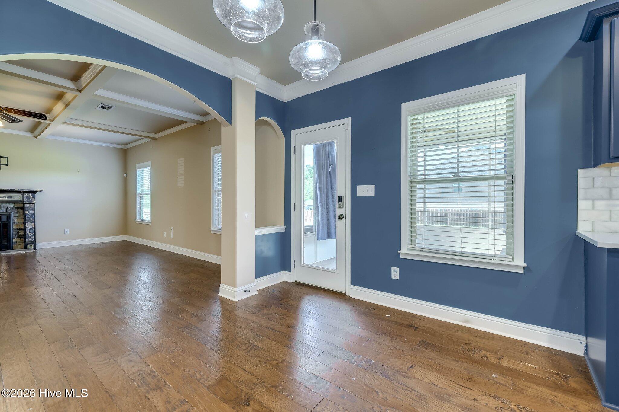 250 Wentworth Place Property Photo 19