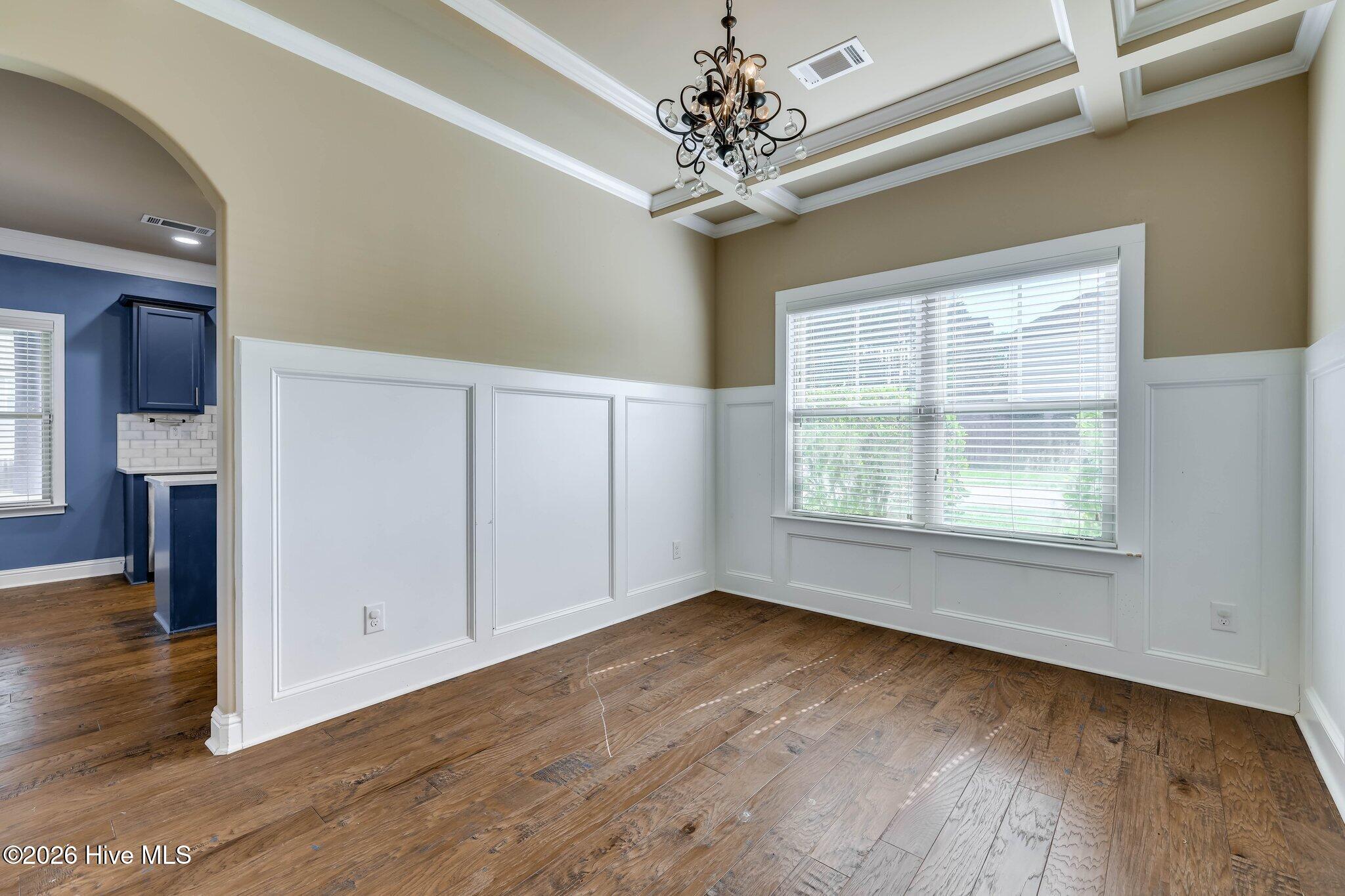250 Wentworth Place Property Photo 23