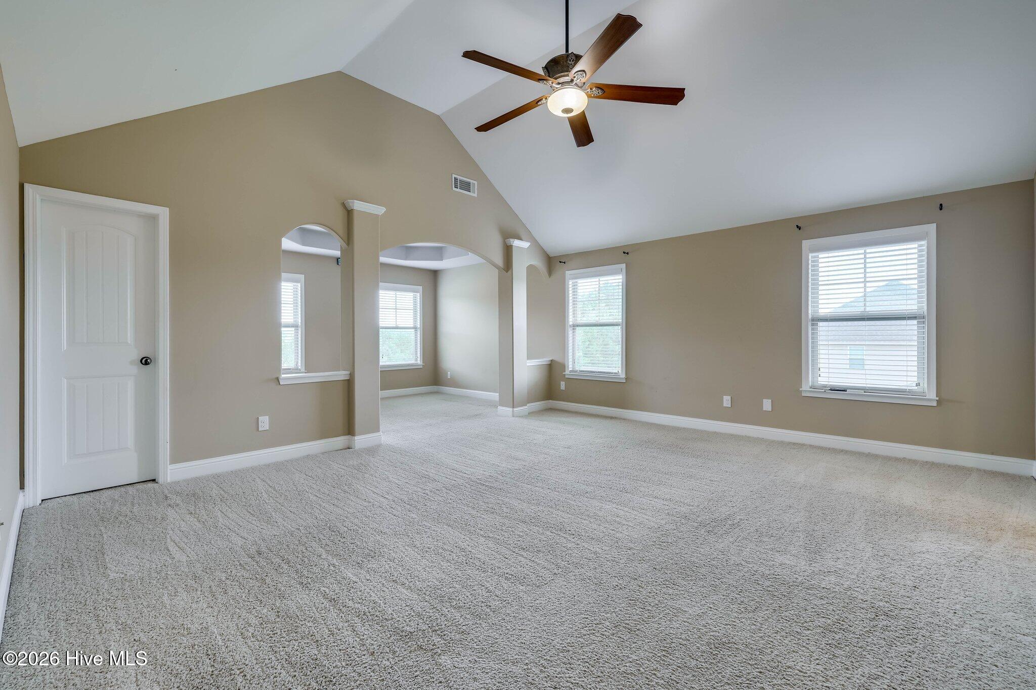 250 Wentworth Place Property Photo 34