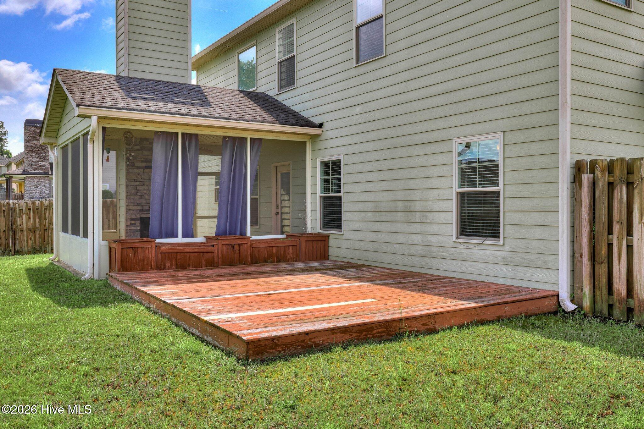 250 Wentworth Place Property Photo 57