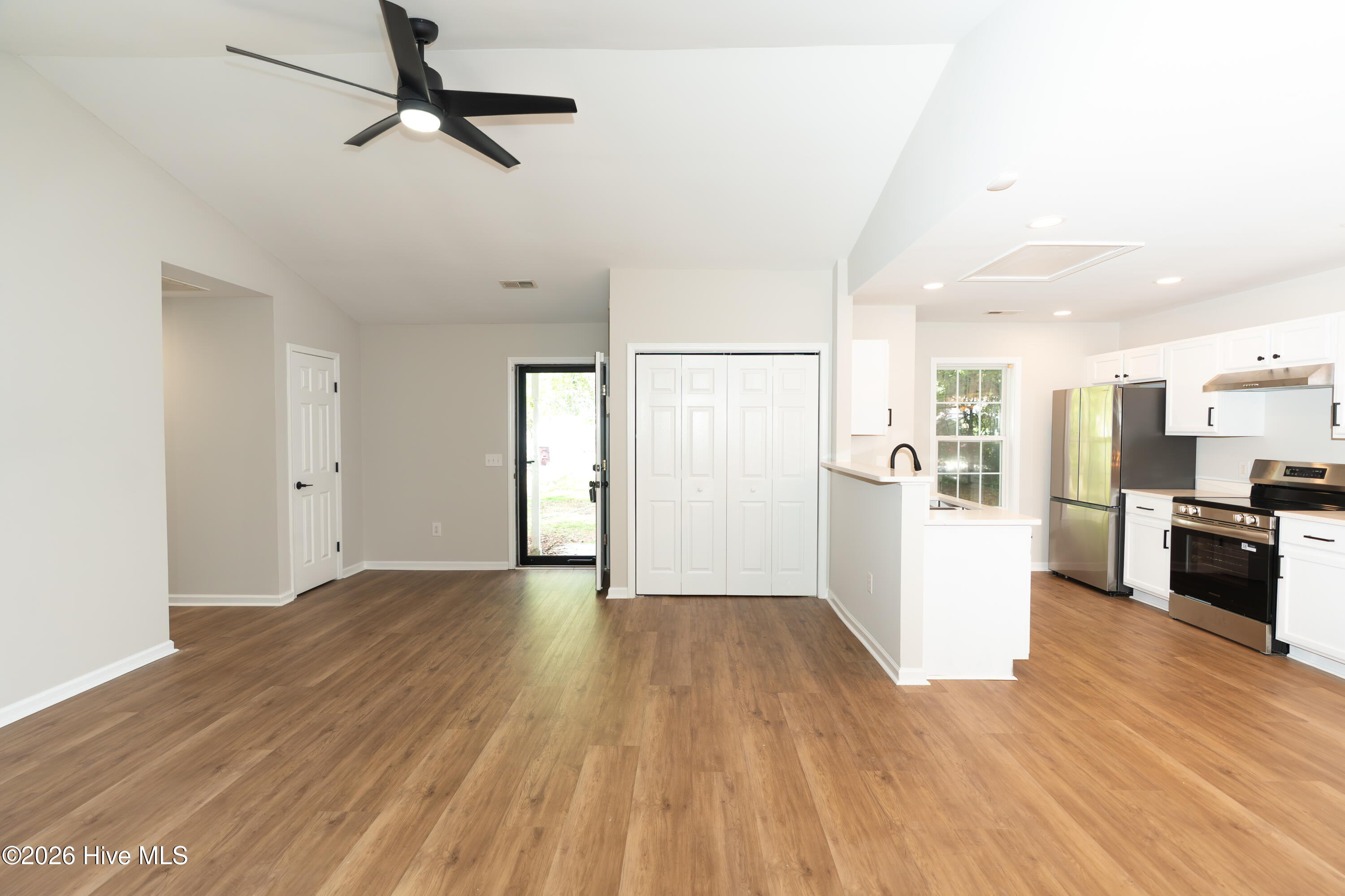 106 Shearin Hills Drive Property Photo 10