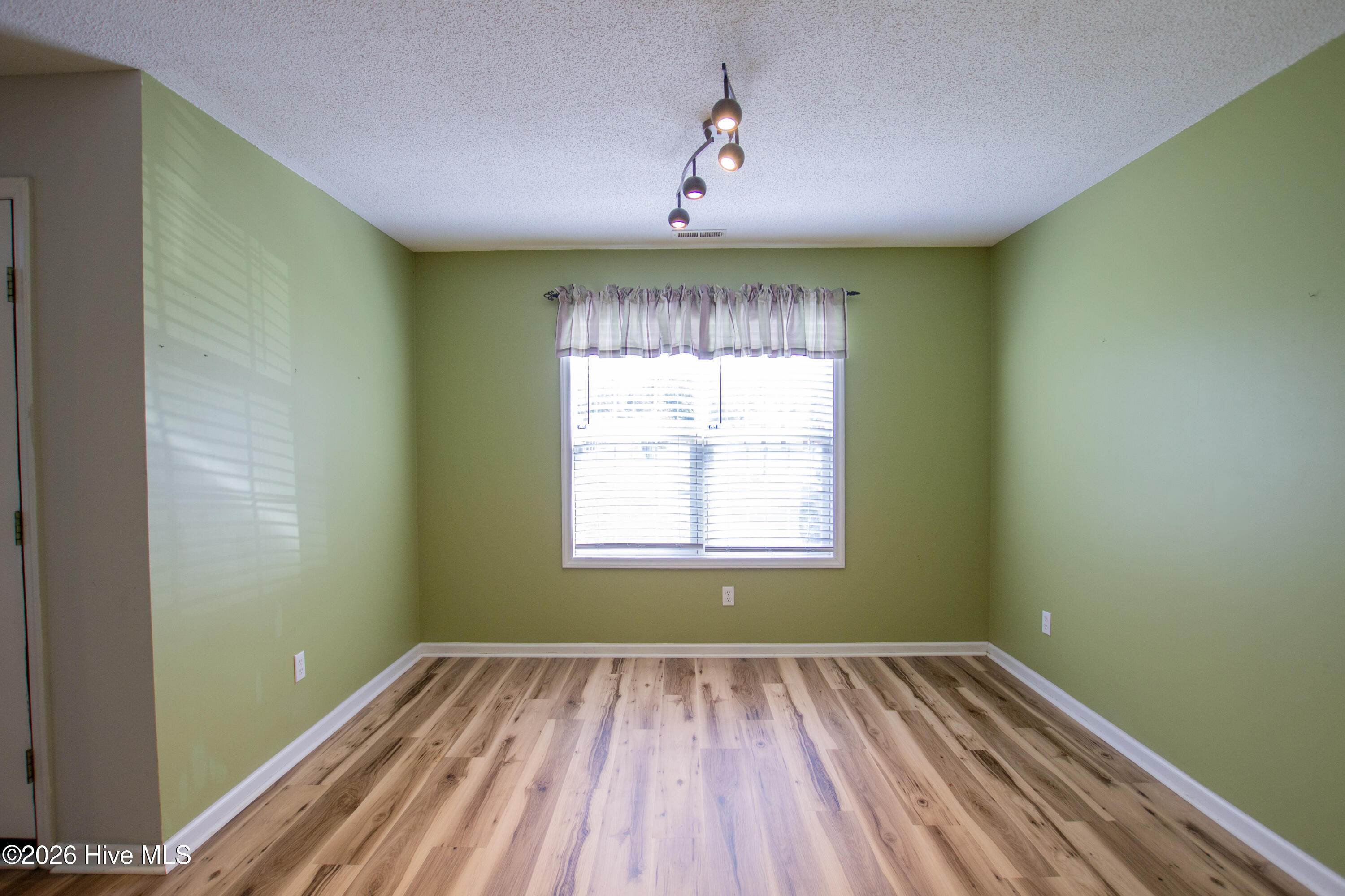 110 Robin Hood Lane Property Photo 16