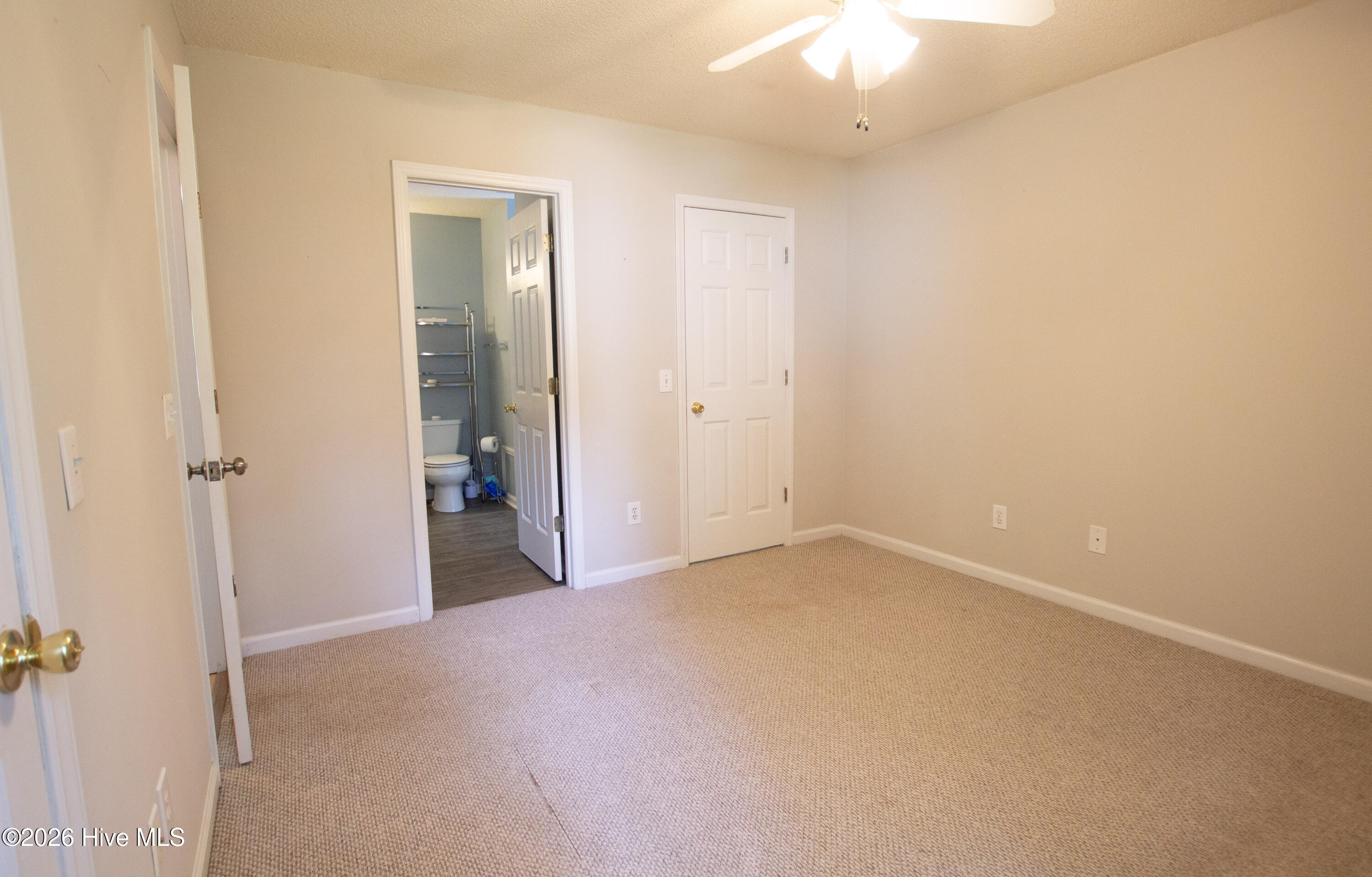 110 Robin Hood Lane Property Photo 19