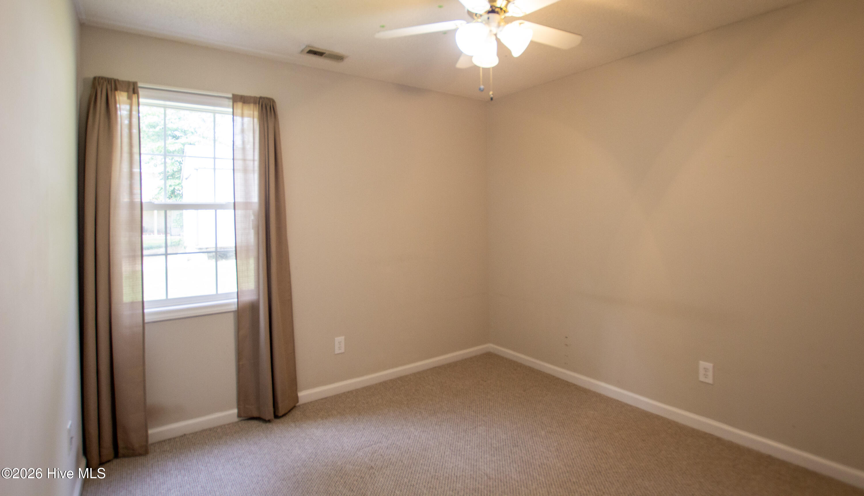 110 Robin Hood Lane Property Photo 25