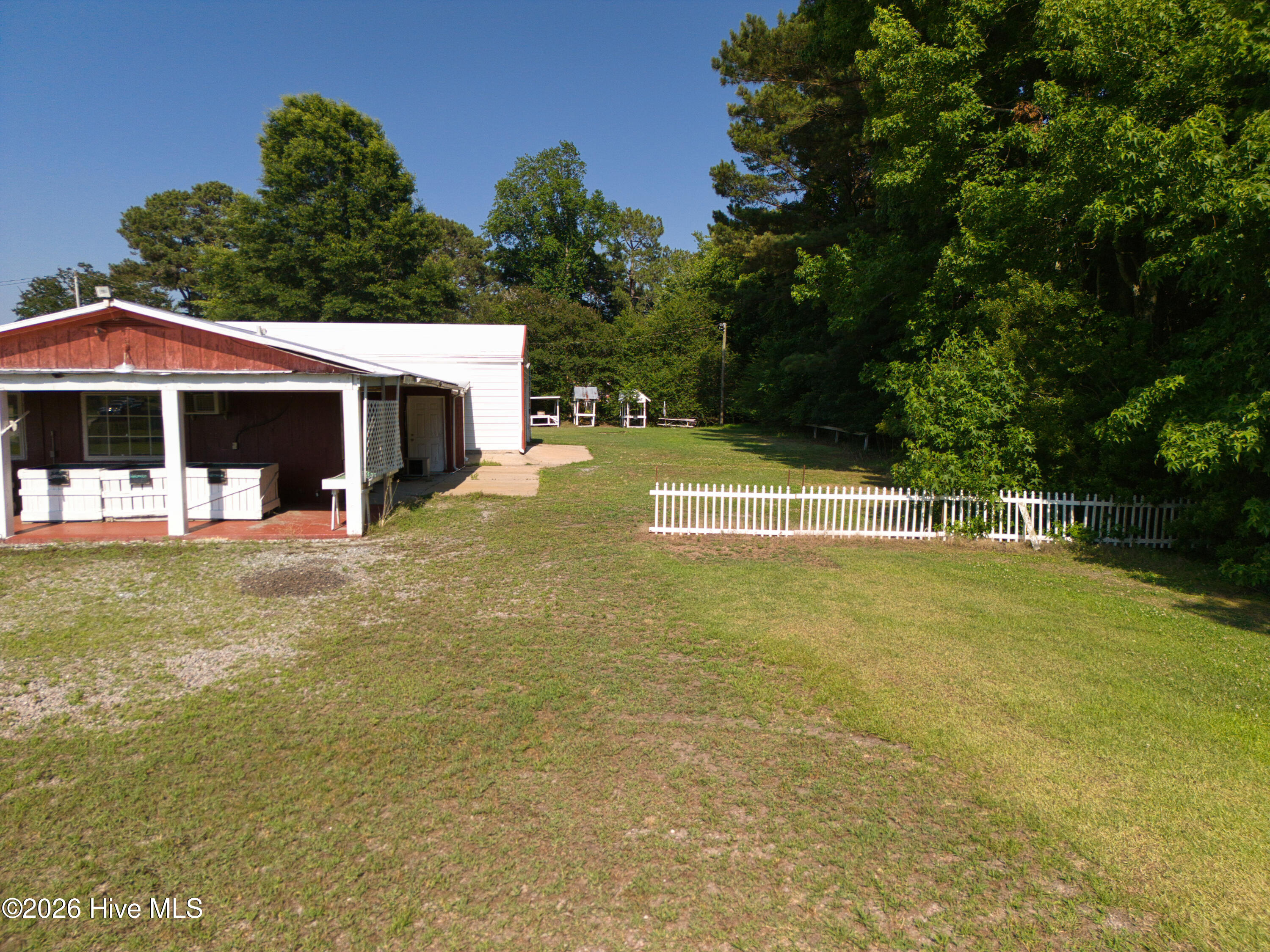 2604 Caratoke Highway Property Photo 18