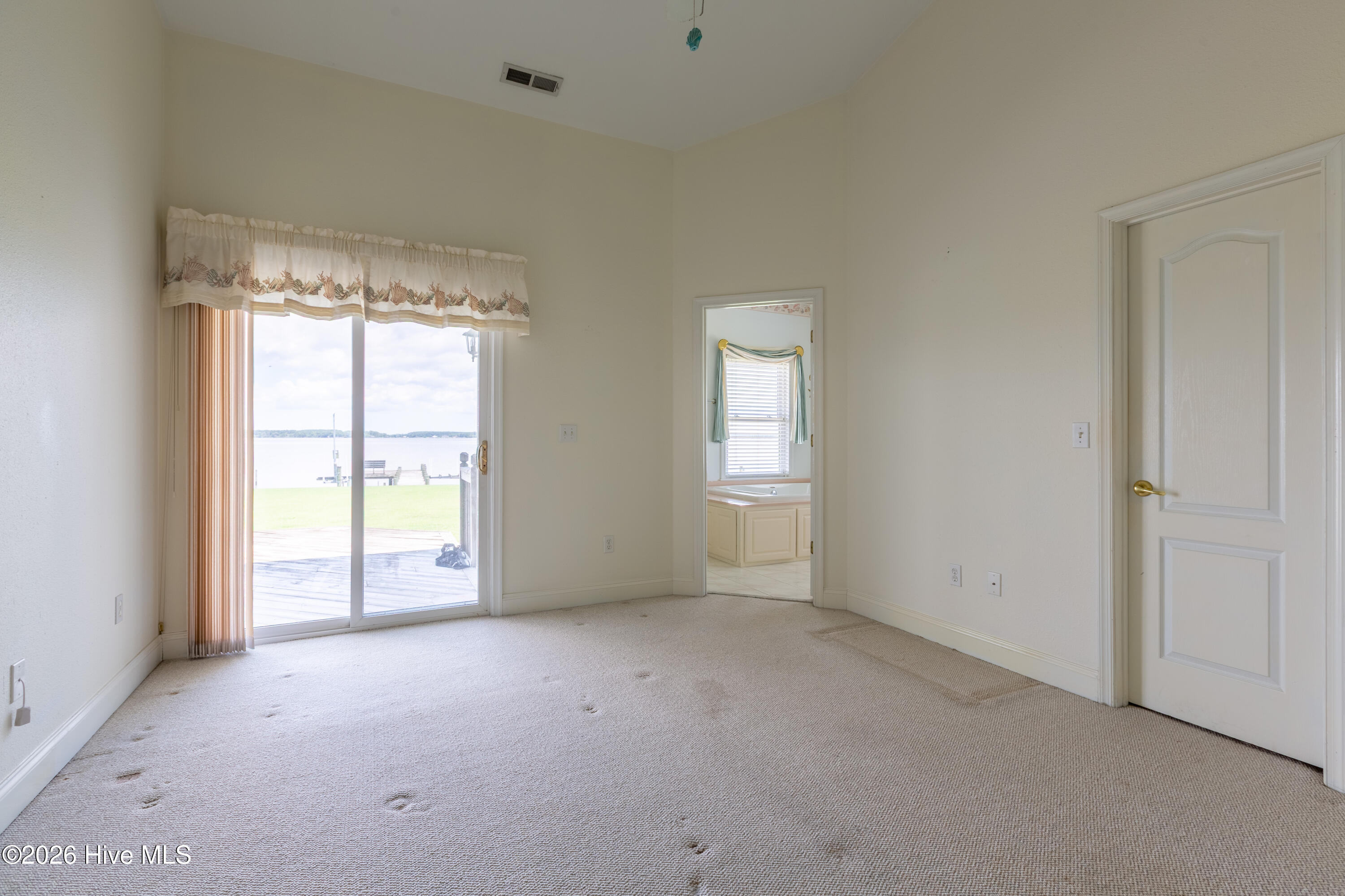128 Durant Street Property Photo 14