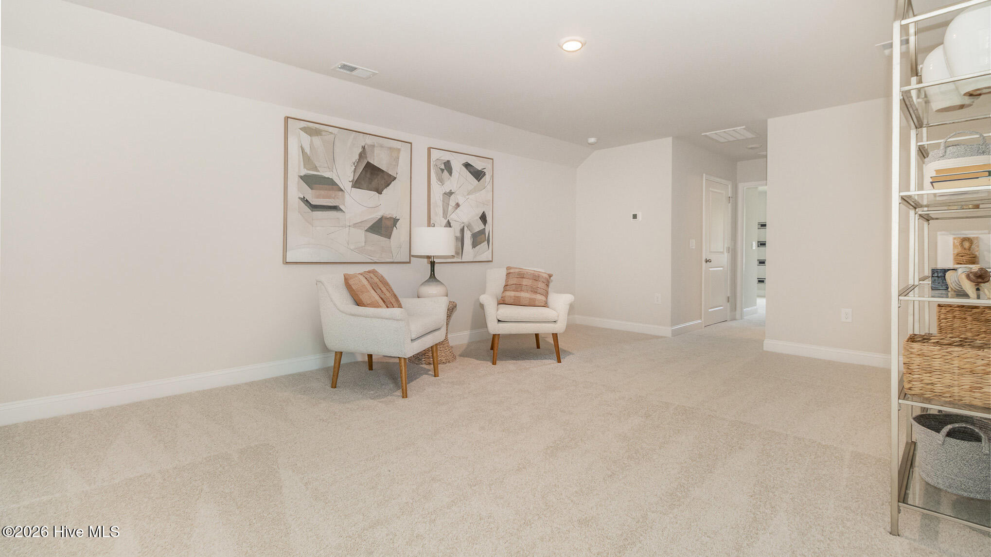 1292 Woodhouse Drive Nw Property Photo 20